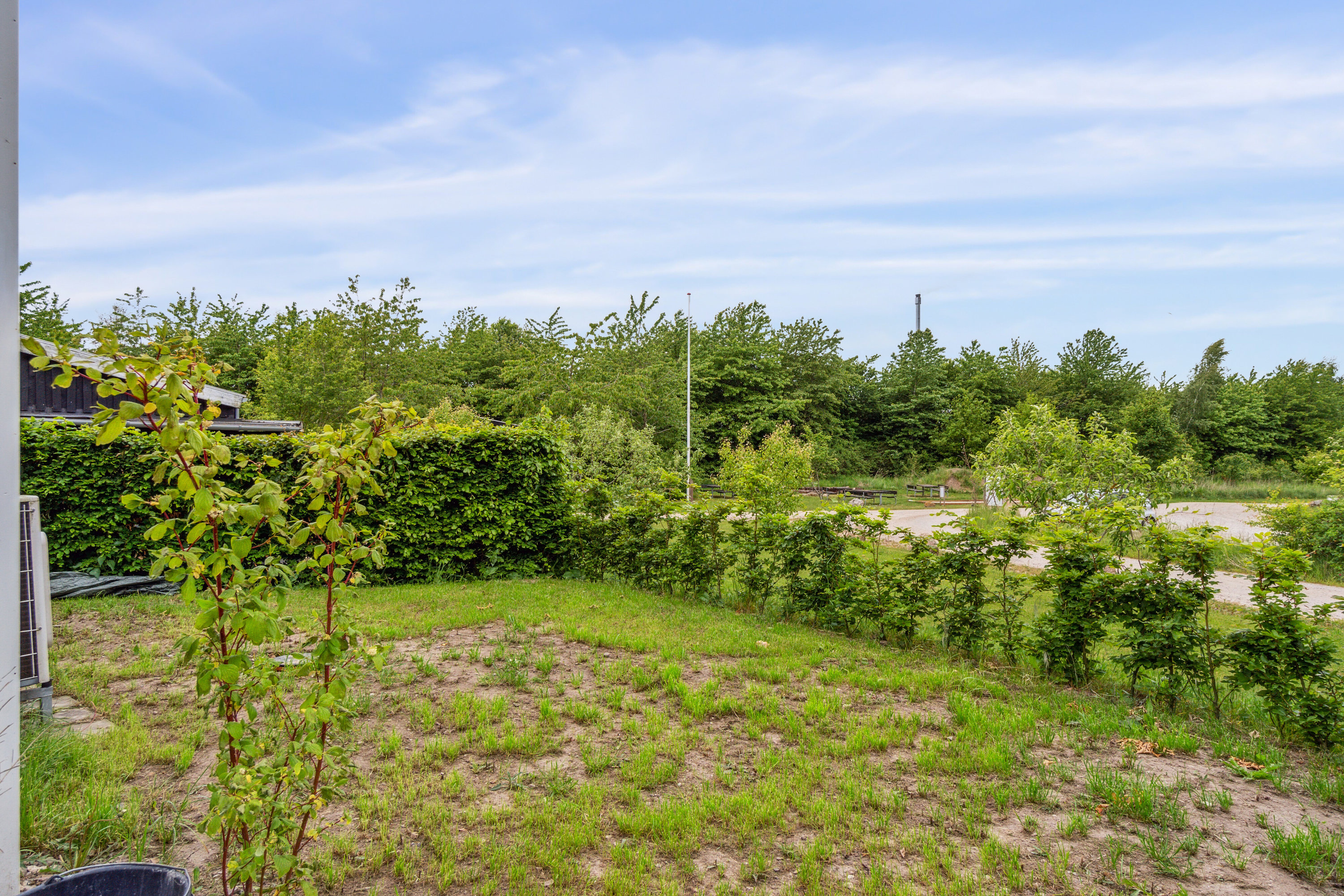 Fremhævet have billede i fuldskærmstilstand. Billede af Tirsdagsengen 19, 3400 Hillerød