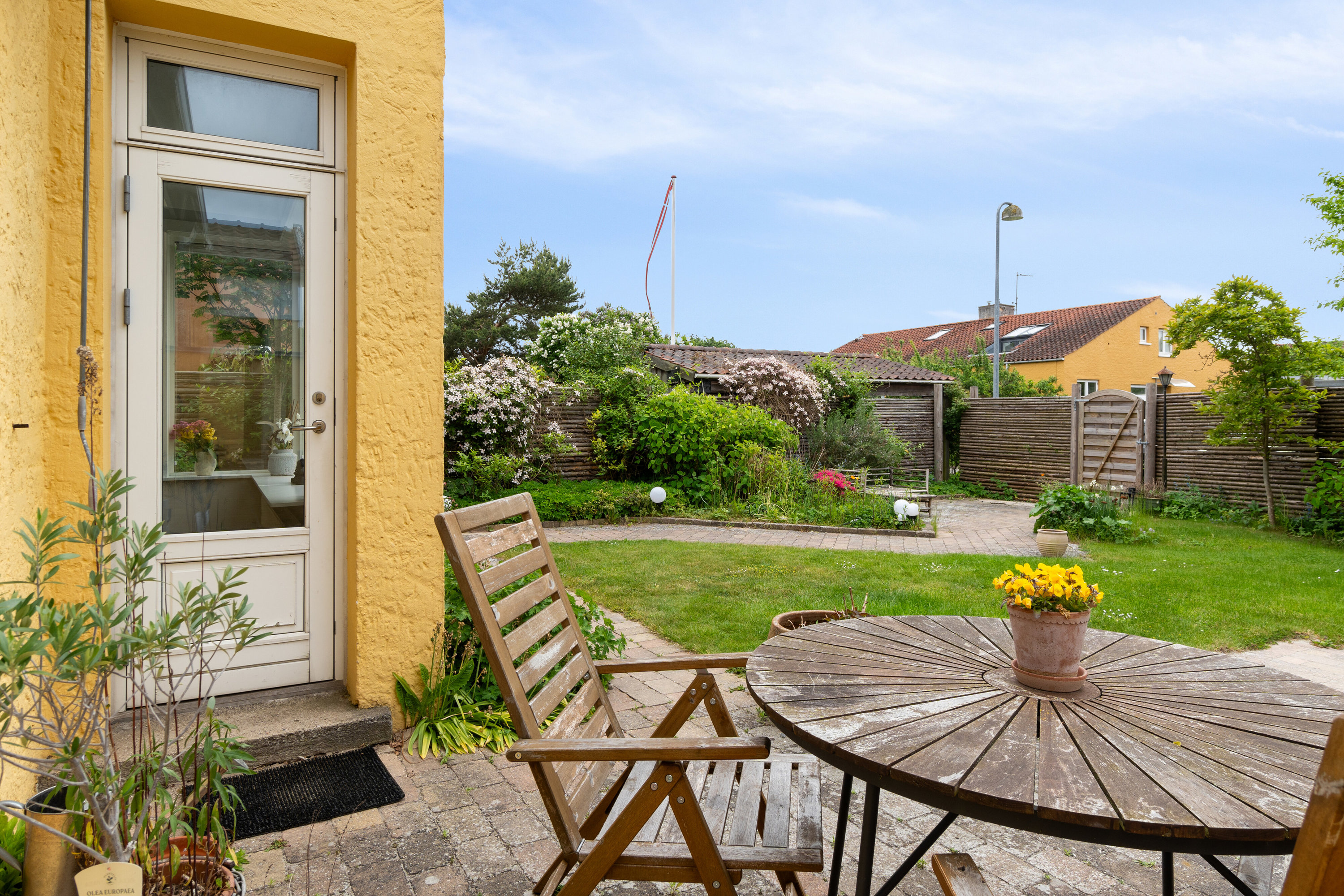 Miniaturebillede 2: terrasse. Billede af Gartnersvinget 43, 2800 Kongens Lyngby