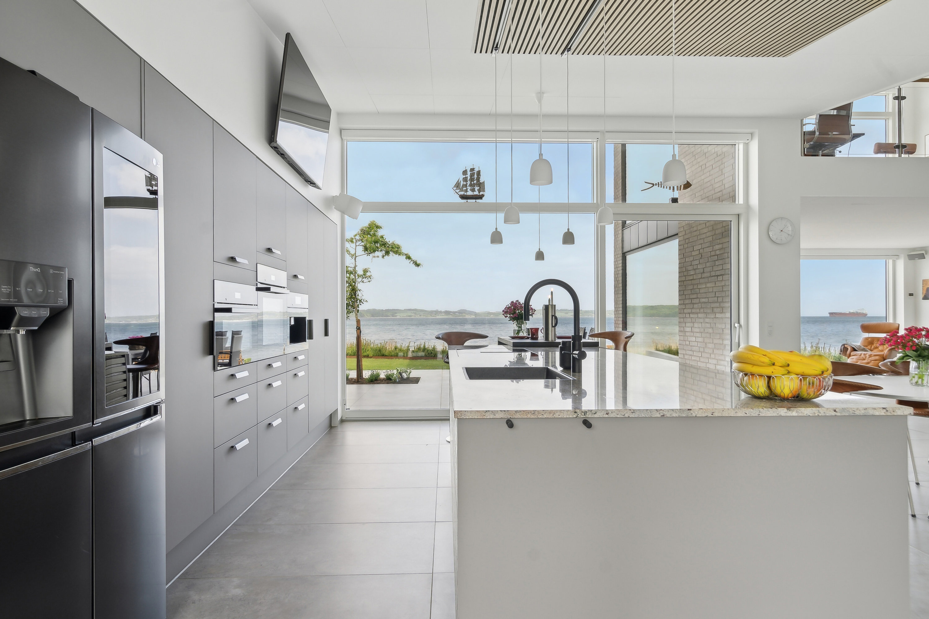 Fremhævet køkken billede i fuldskærmstilstand. Billede af Varnæsvej 71, 6200 Aabenraa