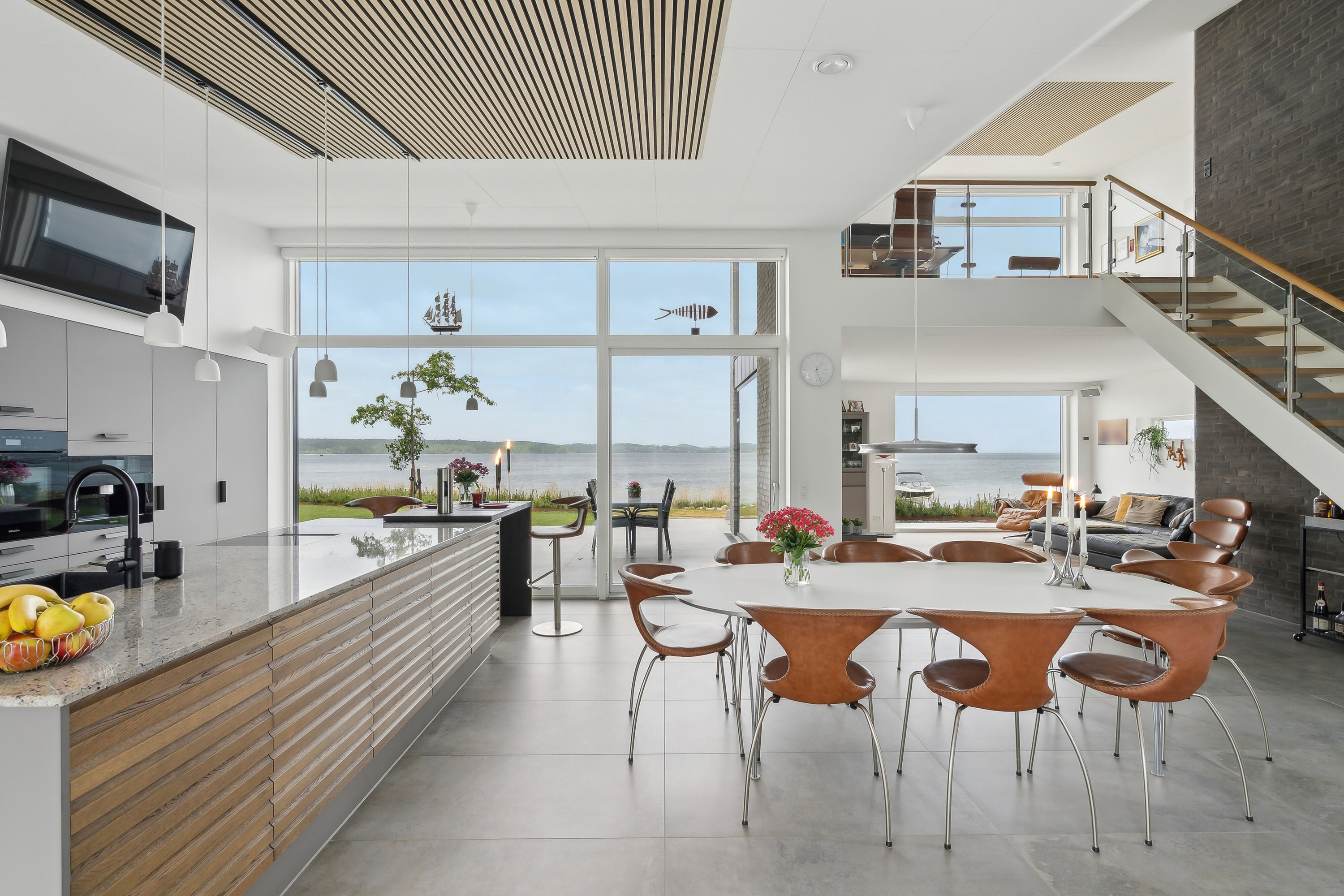 Fremhævet spisestue billede i fuldskærmstilstand. Billede af Varnæsvej 71, 6200 Aabenraa