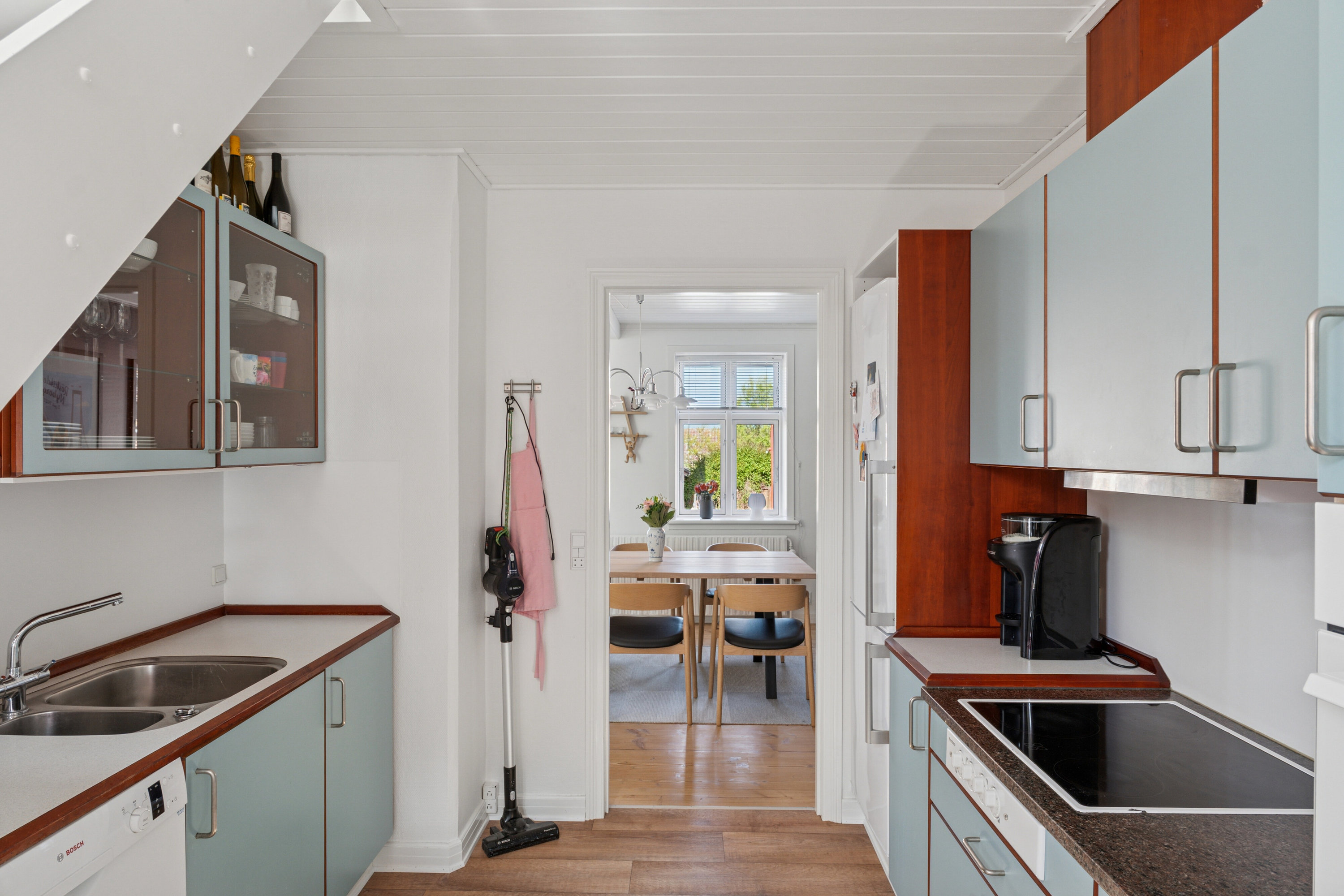 Fremhævet køkken billede i fuldskærmstilstand. Billede af Rosengade 11, 3770 Allinge