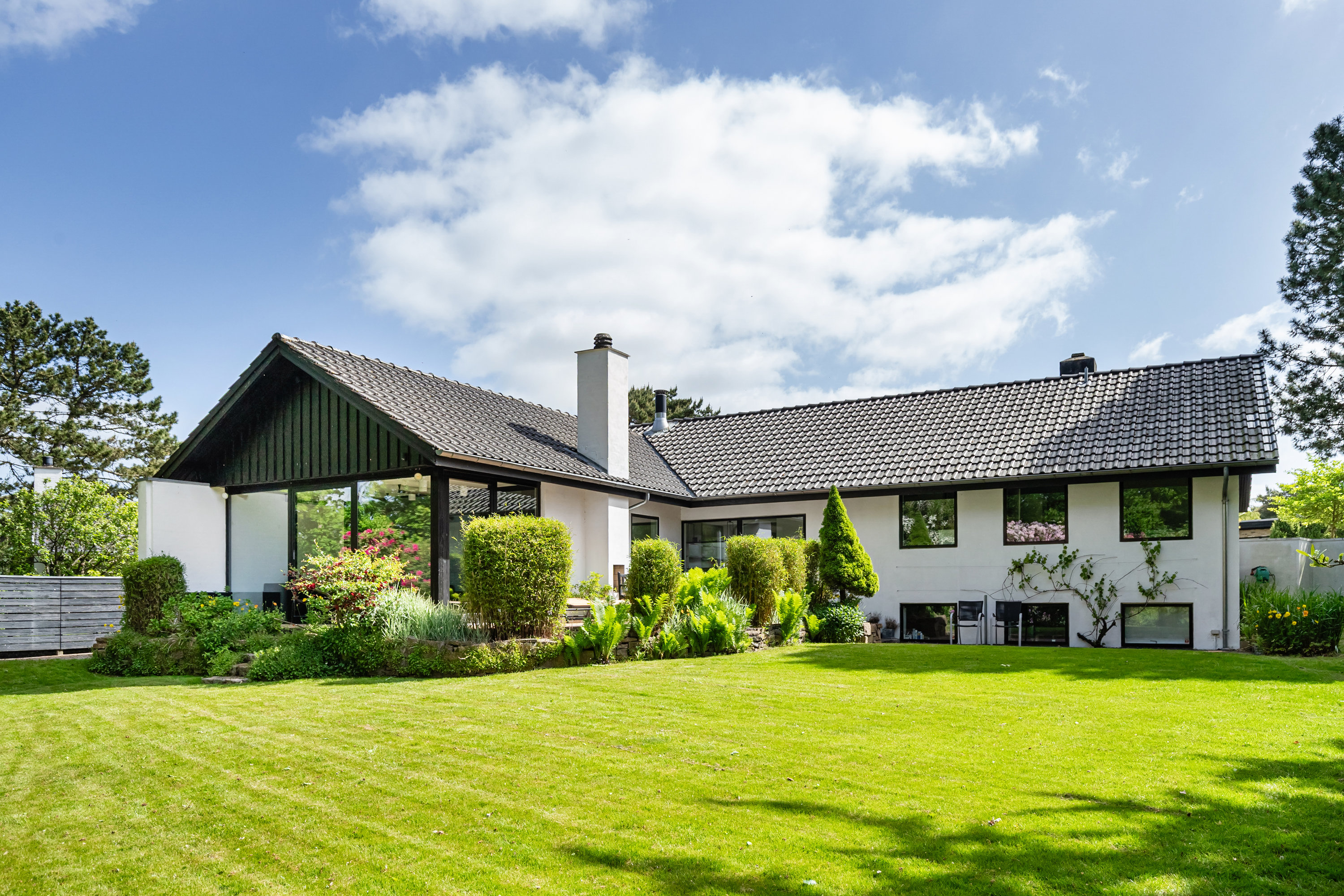 Fremhævet ejendommen billede i fuldskærmstilstand. Billede af Heimdalsvej 15, 6000 Kolding