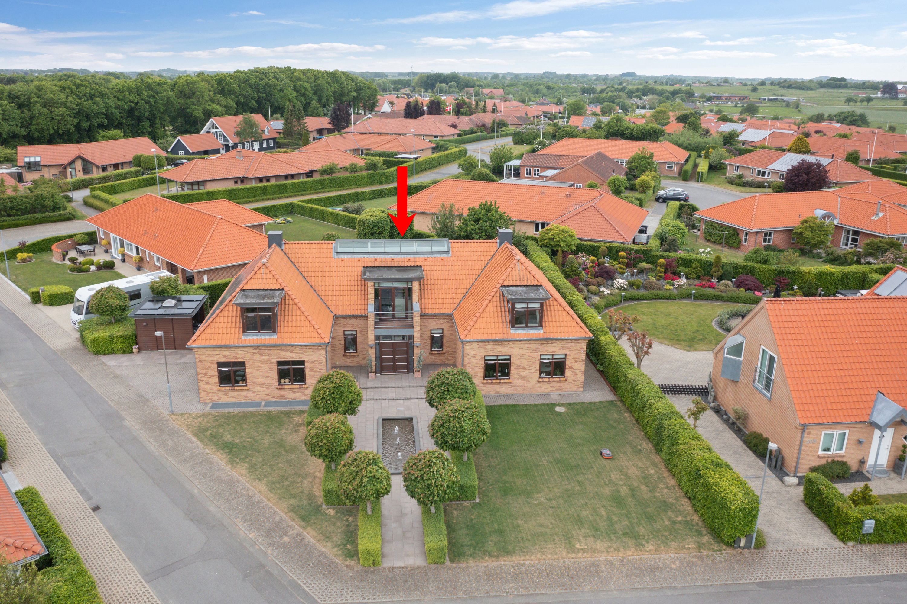 Fremhævet luftfoto billede i fuldskærmstilstand. Billede af Petuniavej 203, 7800 Skive