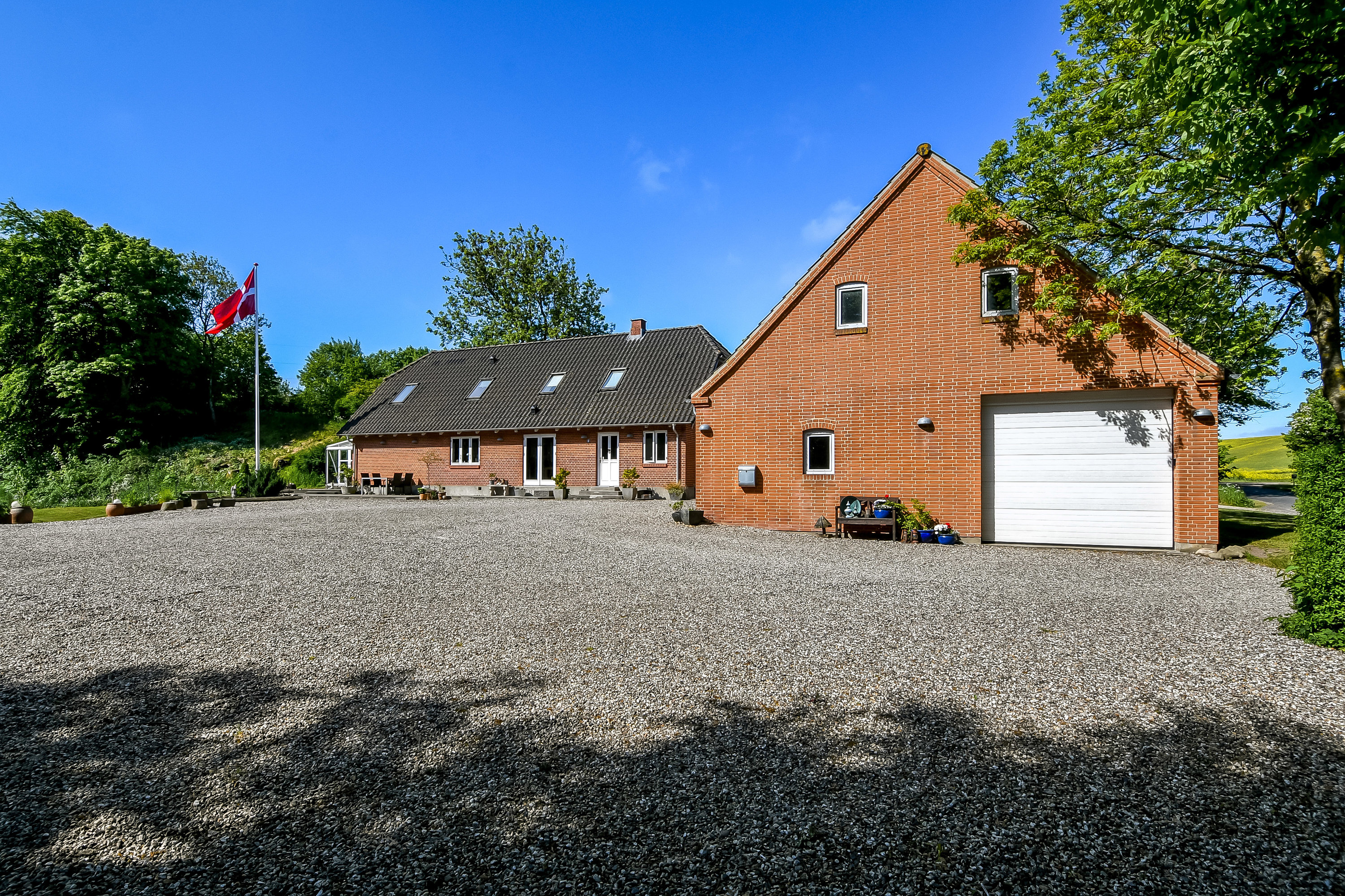 Fremhævet ejendommen billede i fuldskærmstilstand. Billede af Lindeborgvej 18, 7560 Hjerm