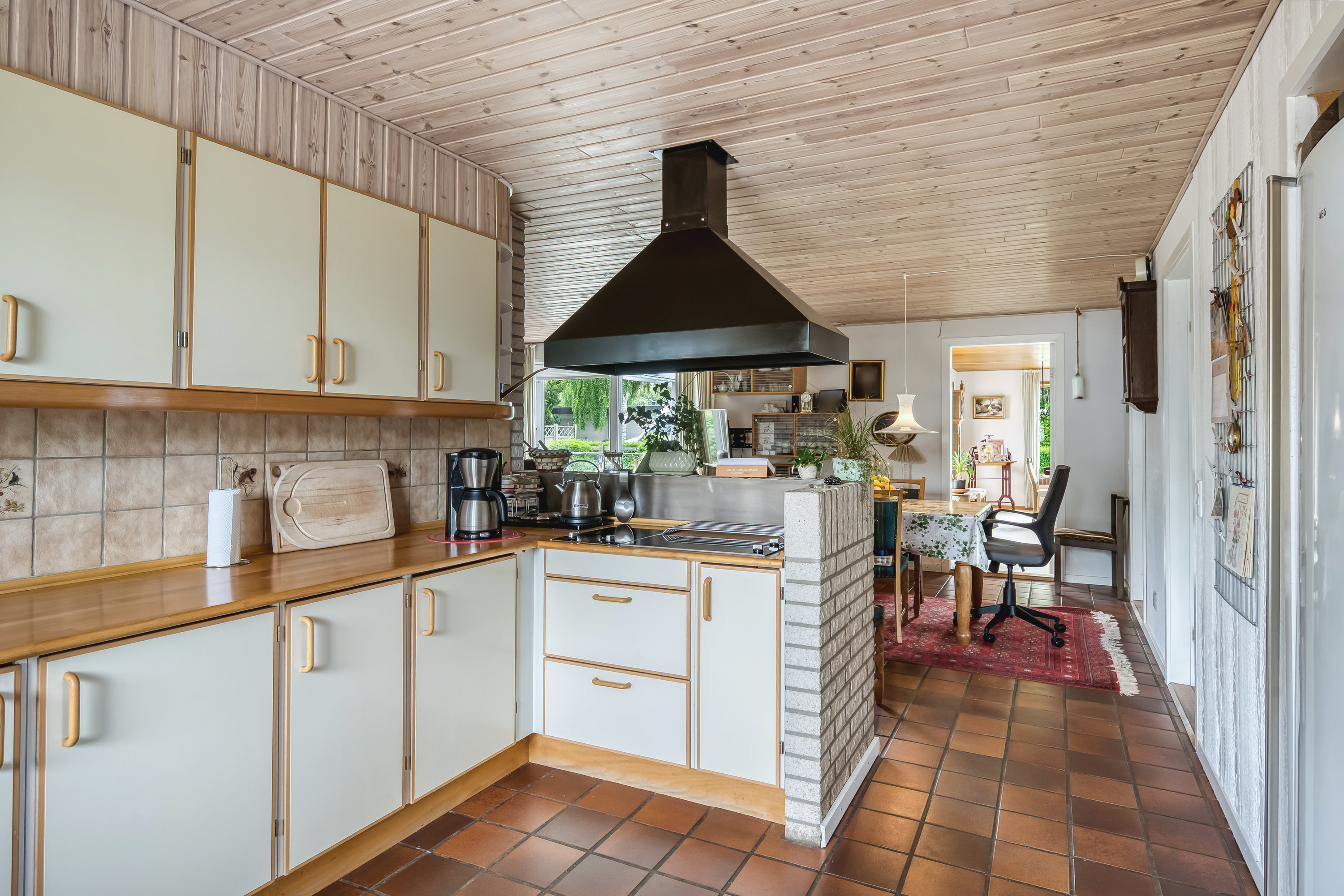 Fremhævet køkken billede i fuldskærmstilstand. Billede af Laugsvej 8, 6270 Tønder