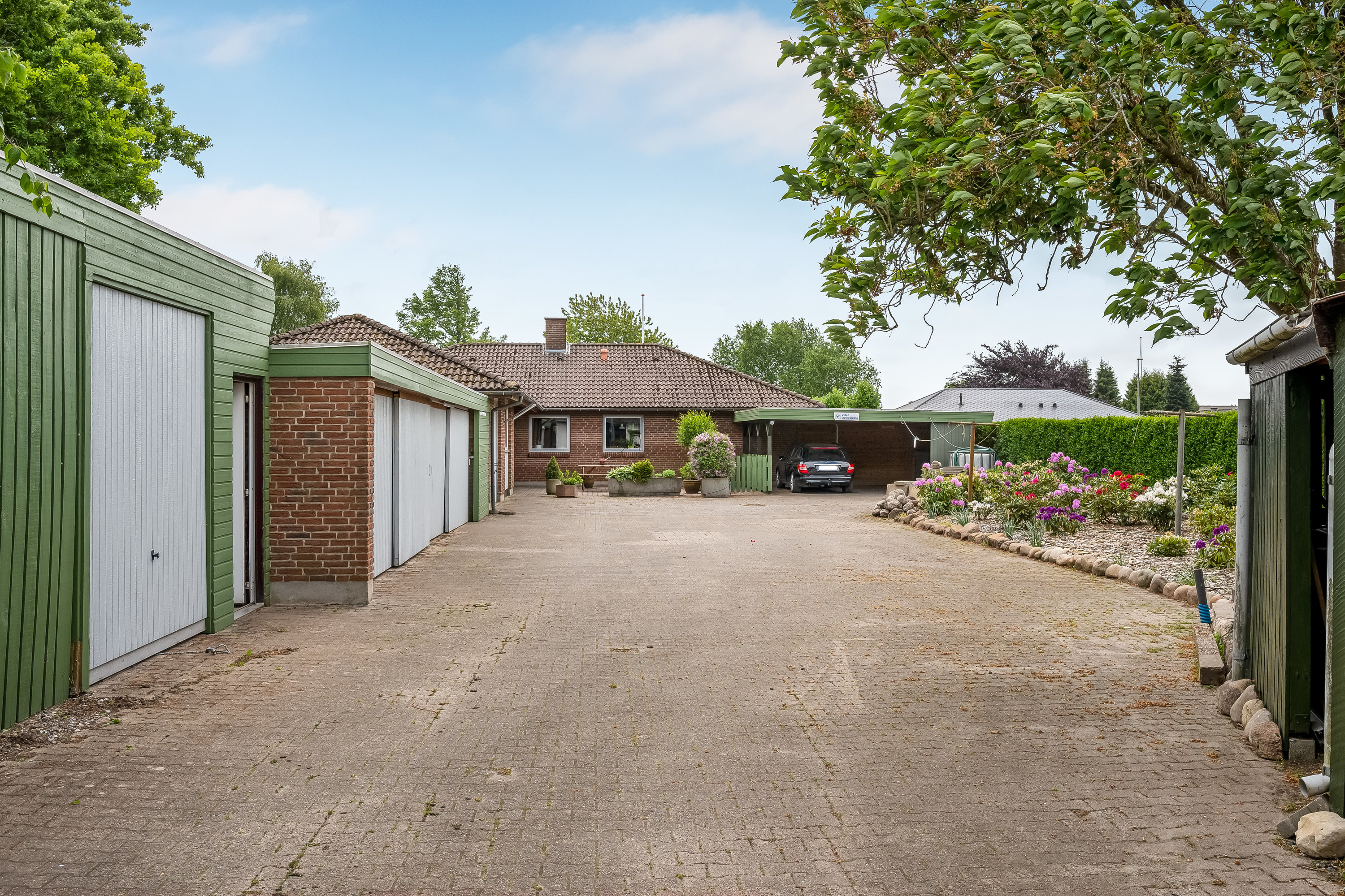 Fremhævet facade billede i fuldskærmstilstand. Billede af Laugsvej 8, 6270 Tønder