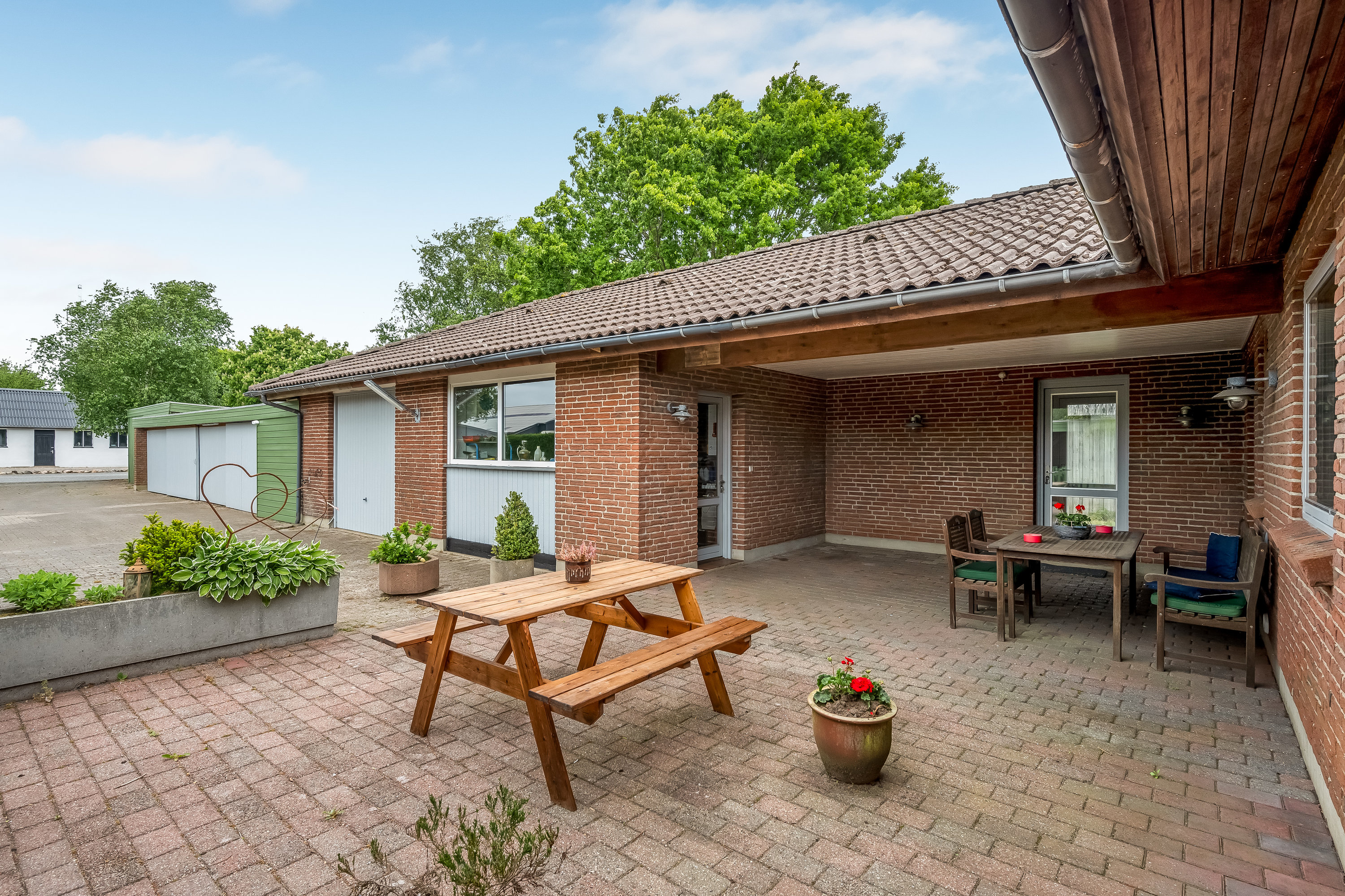 Fremhævet terrasse billede i fuldskærmstilstand. Billede af Laugsvej 8, 6270 Tønder