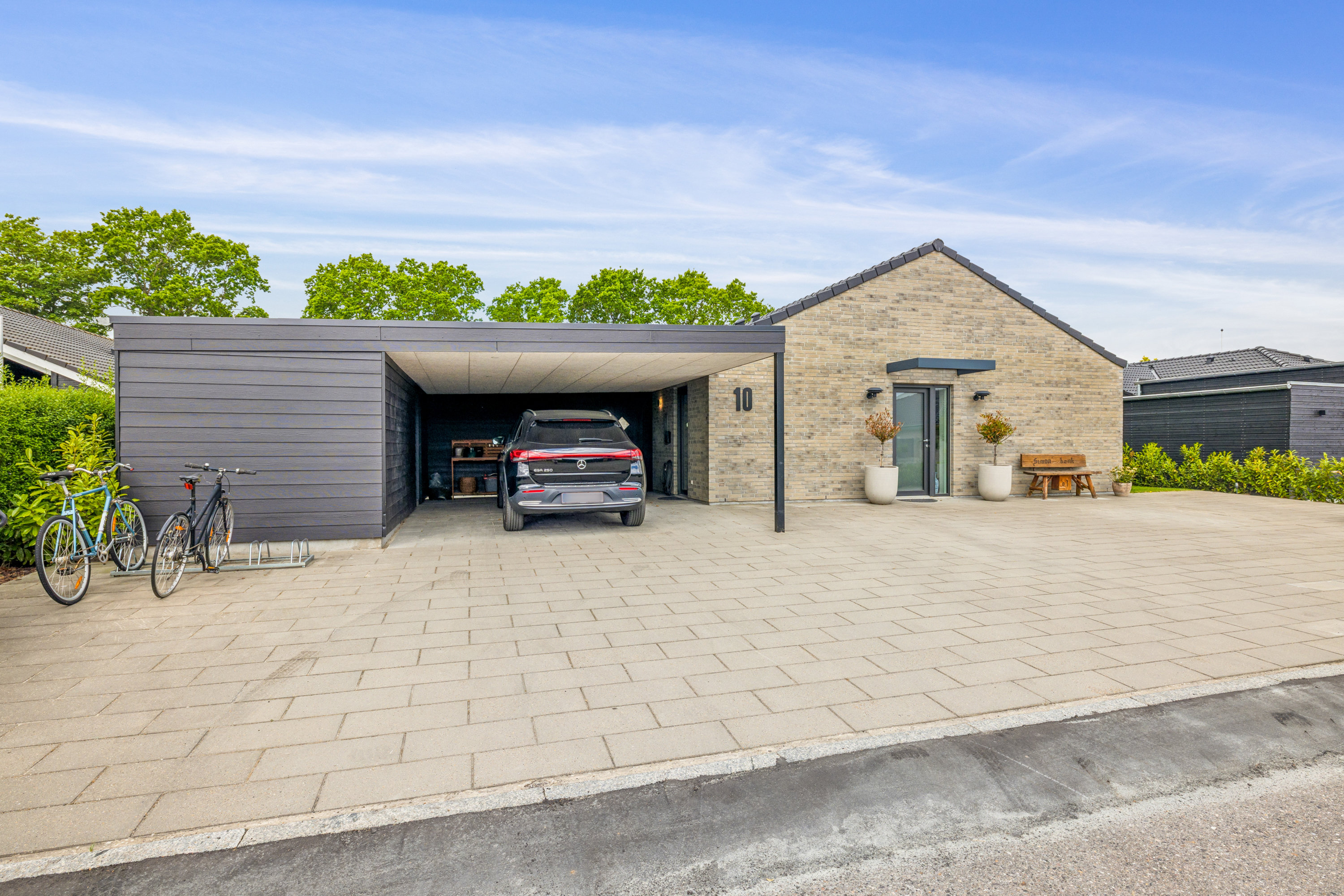 Miniaturebillede 1: ejendom 1. Billede af Kastanievej 10, 8550 Ryomgård