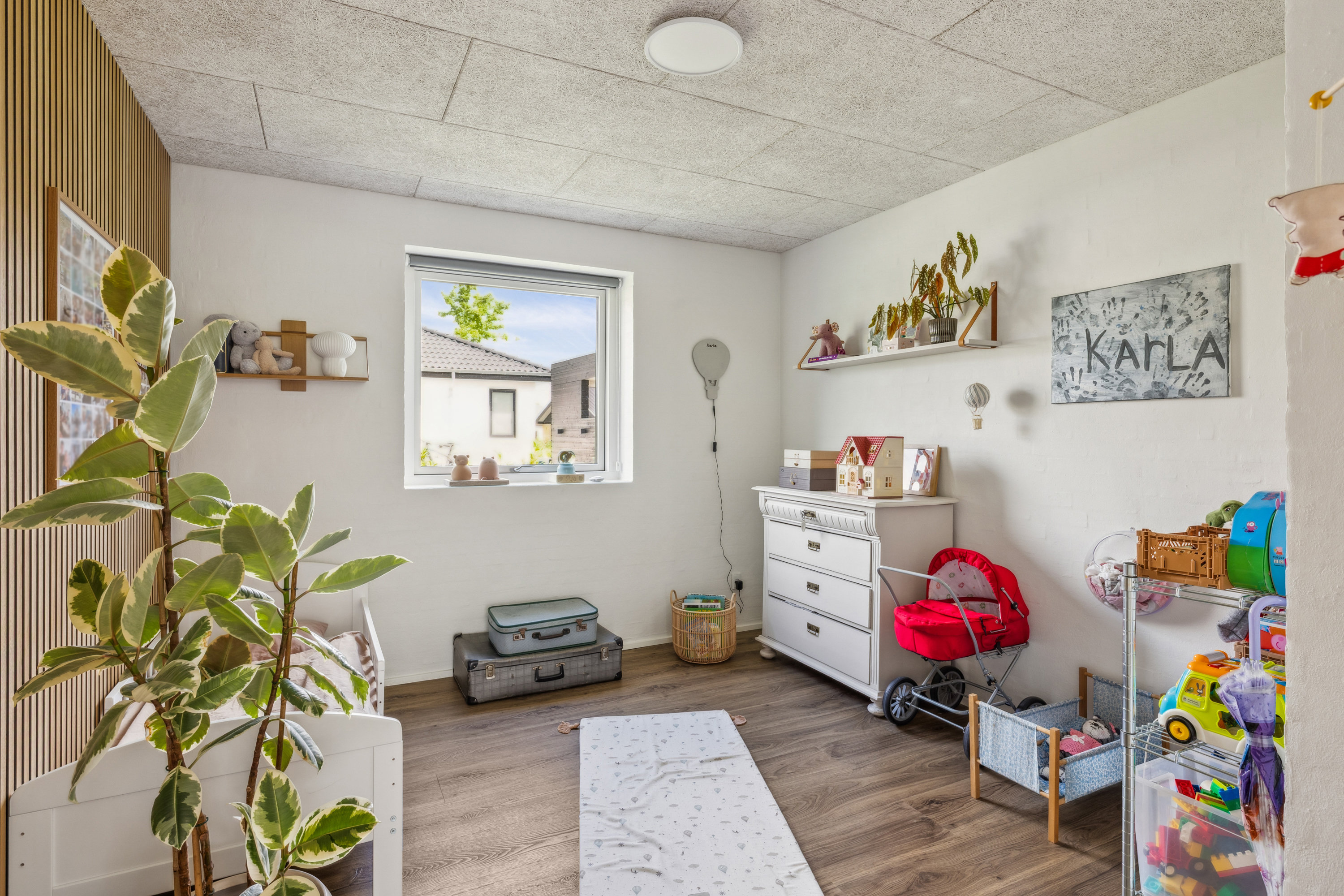 Fremhævet værelse billede i fuldskærmstilstand. Billede af Kastanievej 10, 8550 Ryomgård