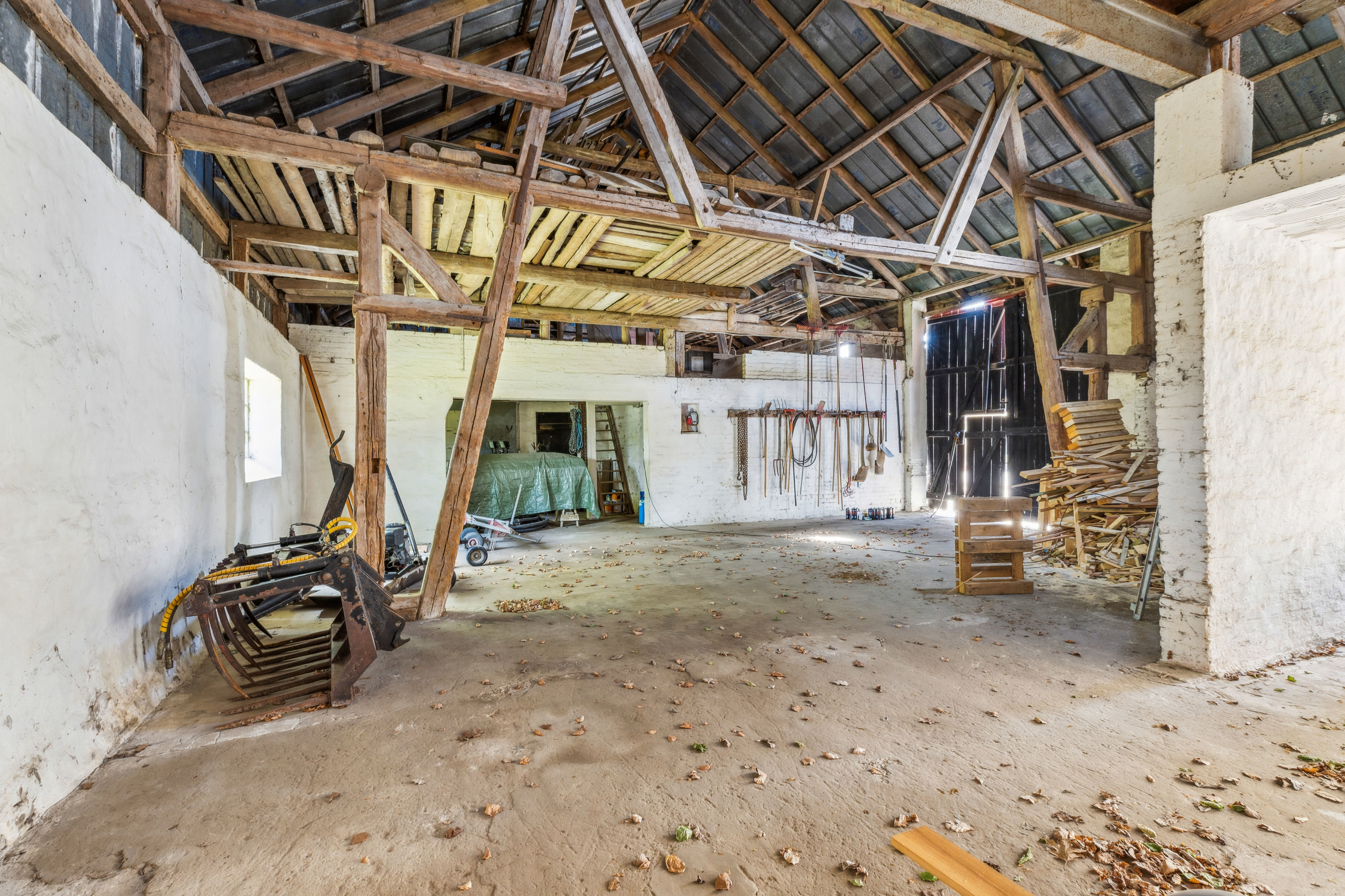 Fremhævet stald billede i fuldskærmstilstand. Billede af Nydamvej 15, Øster Sottrup, 6400 Sønderborg