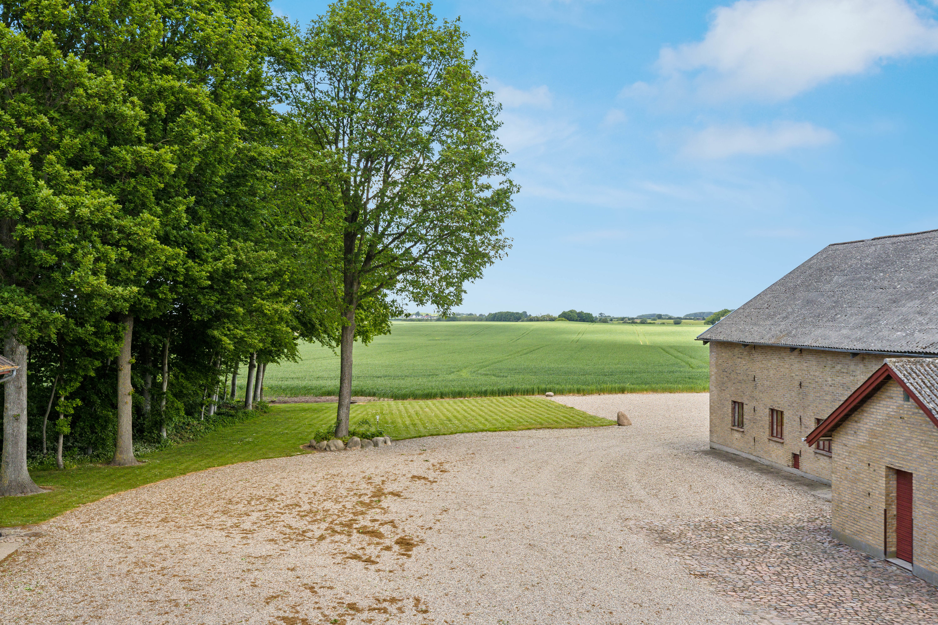 Fremhævet ejendom 1 billede i fuldskærmstilstand. Billede af Nydamvej 15, Øster Sottrup, 6400 Sønderborg
