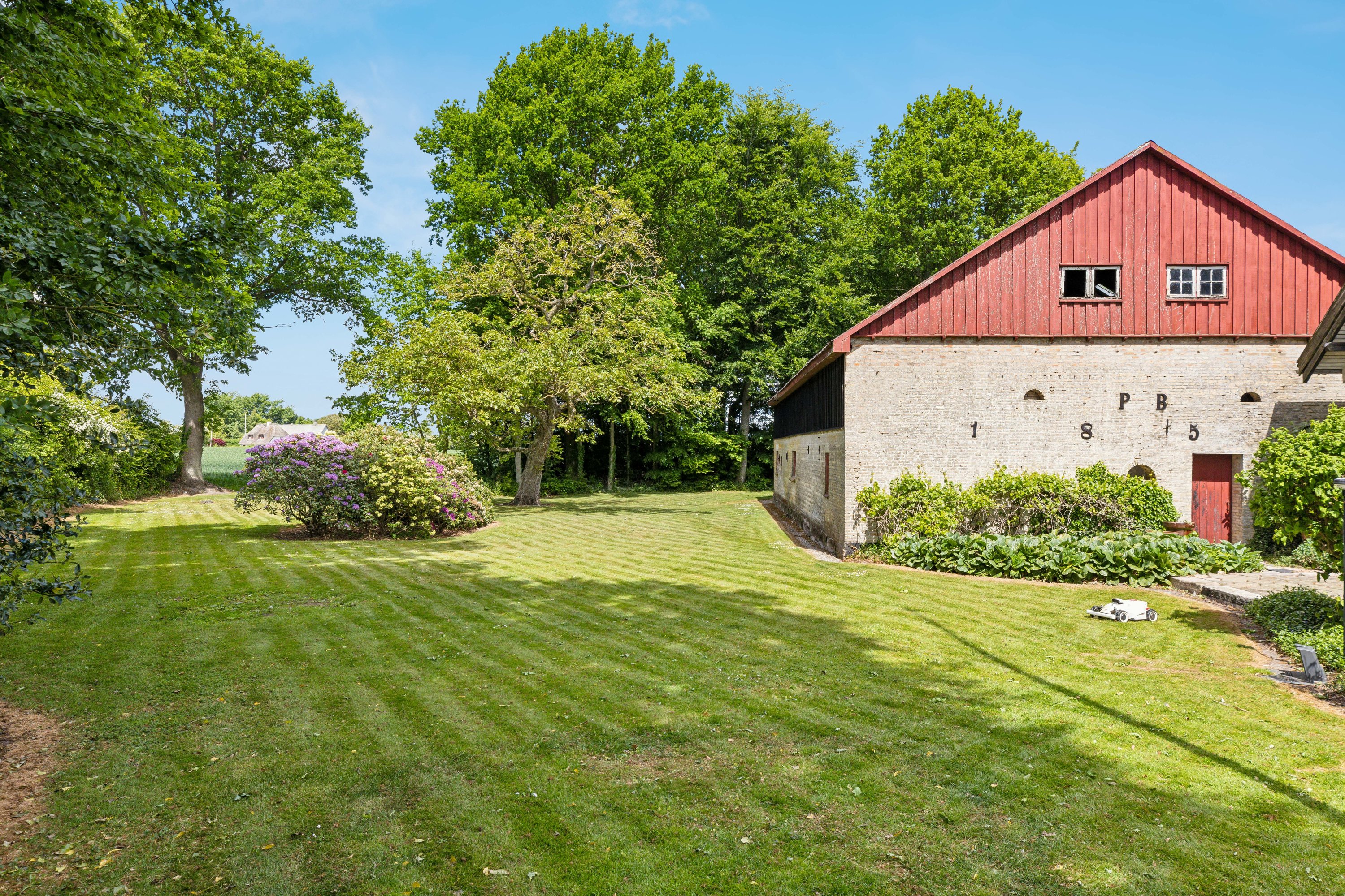 Fremhævet ejendom 1 billede i fuldskærmstilstand. Billede af Nydamvej 15, Øster Sottrup, 6400 Sønderborg