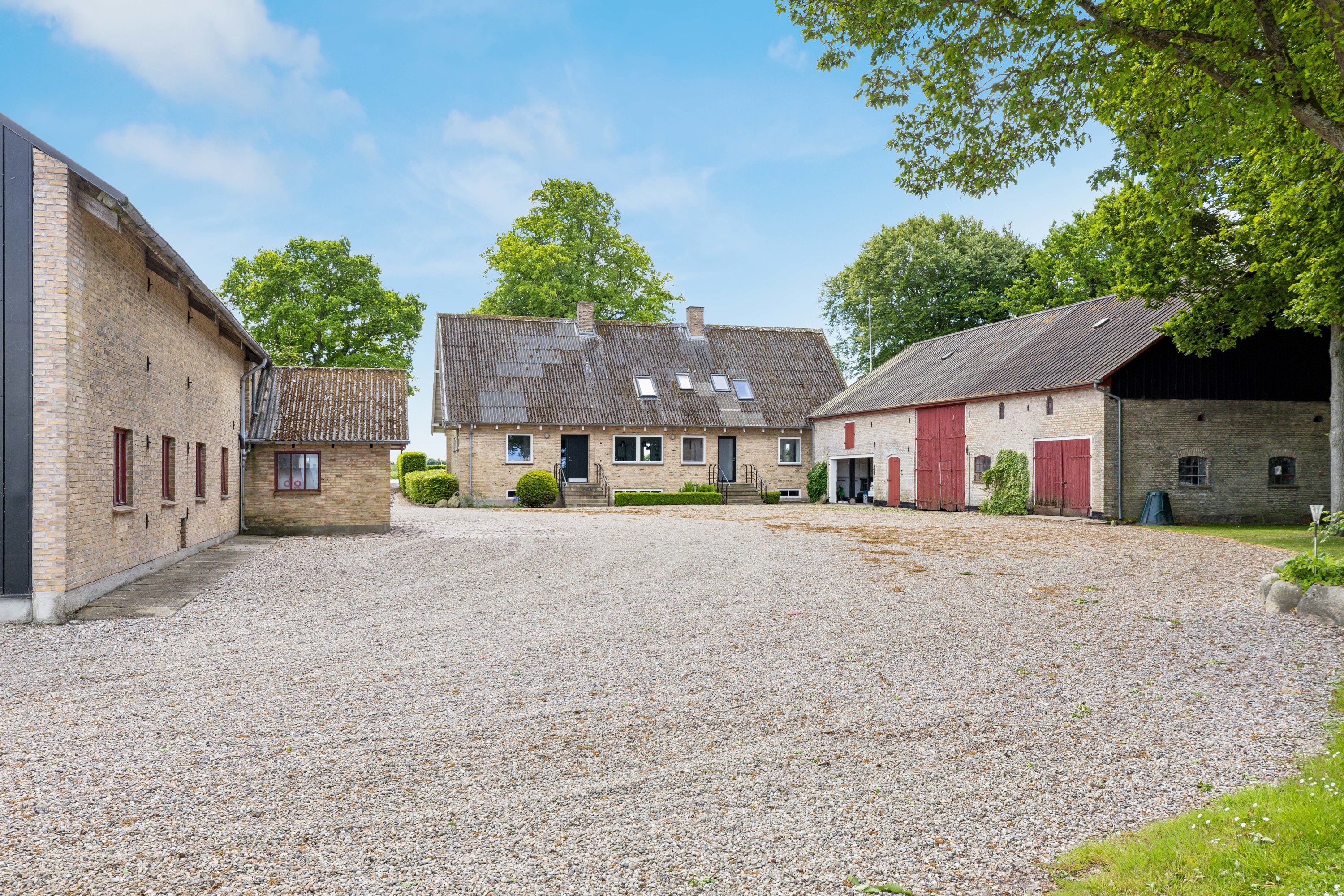 Fremhævet ejendom 1 billede i fuldskærmstilstand. Billede af Nydamvej 15, Øster Sottrup, 6400 Sønderborg