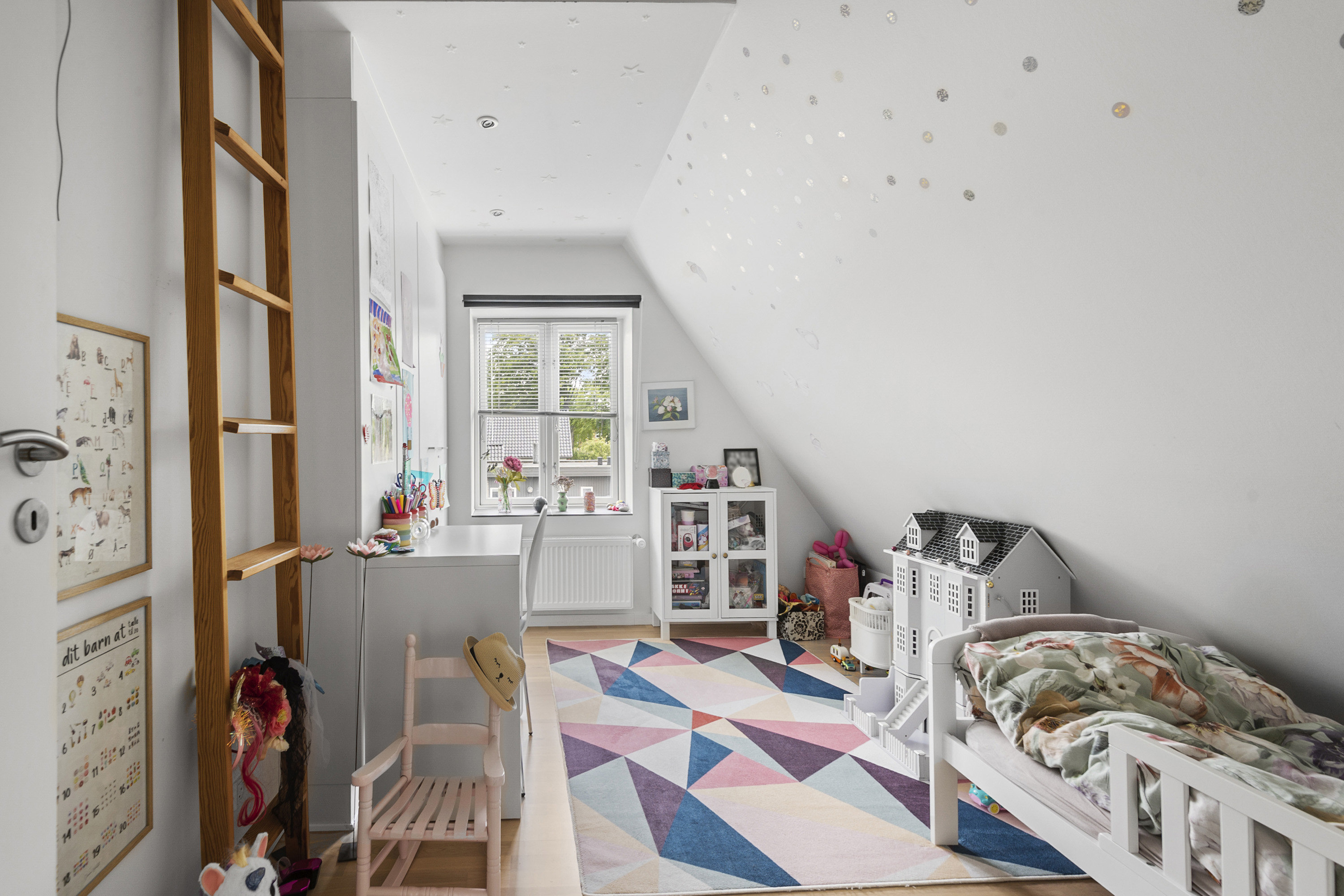 Fremhævet soveværelse billede i fuldskærmstilstand. Billede af Fortuna Alle 78, 6705 Esbjerg Ø