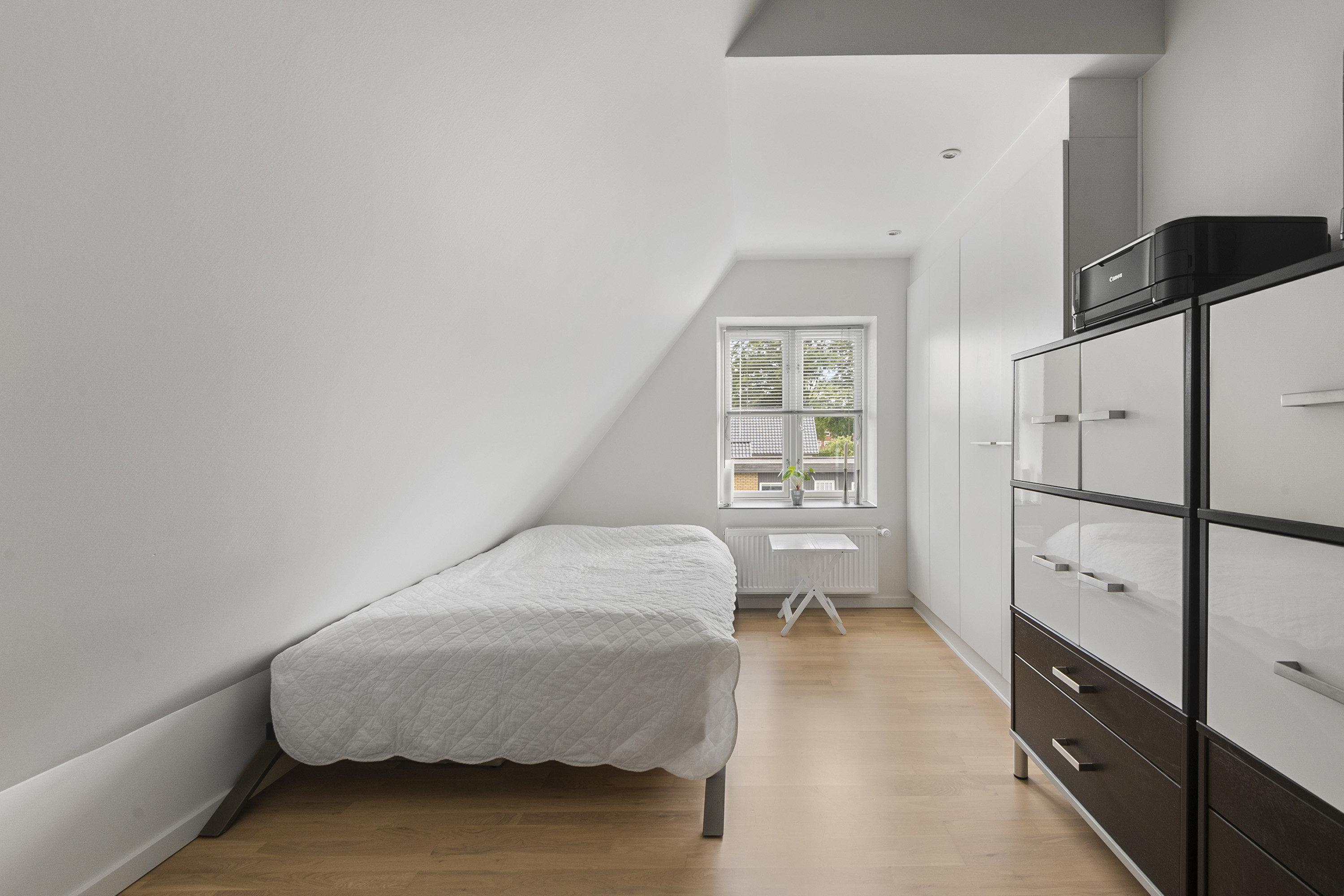 Fremhævet soveværelse billede i fuldskærmstilstand. Billede af Fortuna Alle 78, 6705 Esbjerg Ø