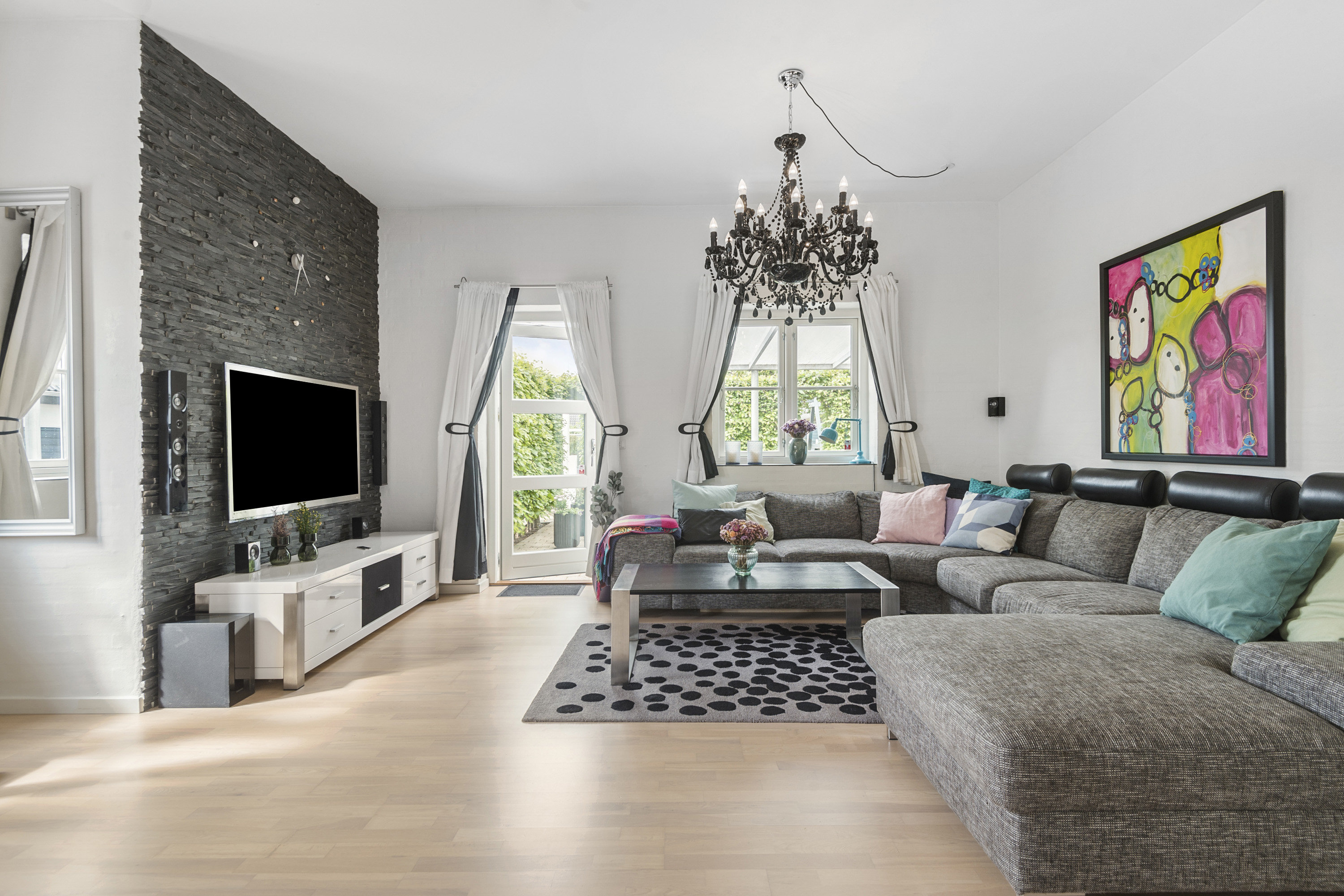 Fremhævet stue billede i fuldskærmstilstand. Billede af Fortuna Alle 78, 6705 Esbjerg Ø