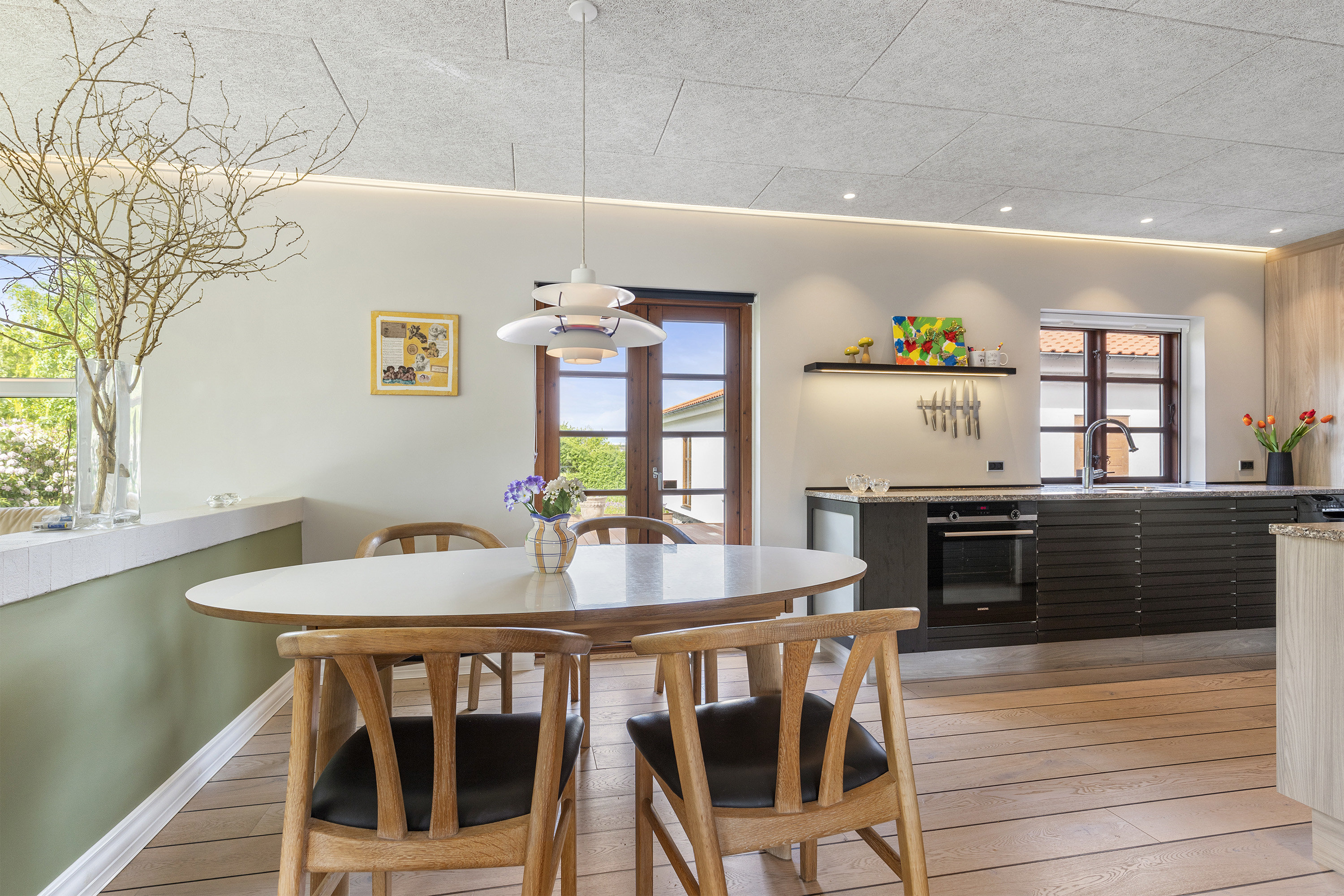 Fremhævet stue billede i fuldskærmstilstand. Billede af Gunderstedvej 3, 9600 Aars