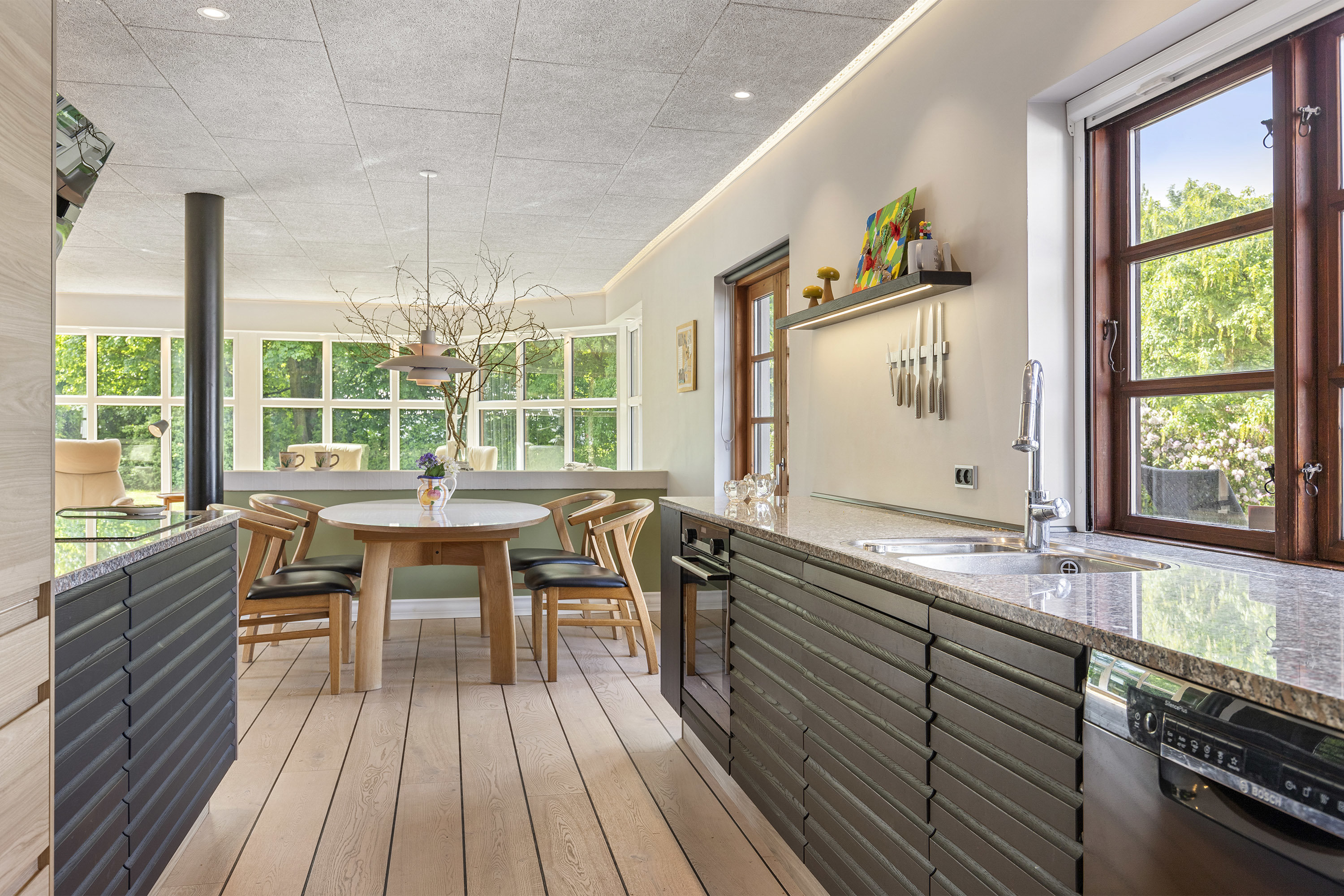 Fremhævet køkken billede i fuldskærmstilstand. Billede af Gunderstedvej 3, 9600 Aars