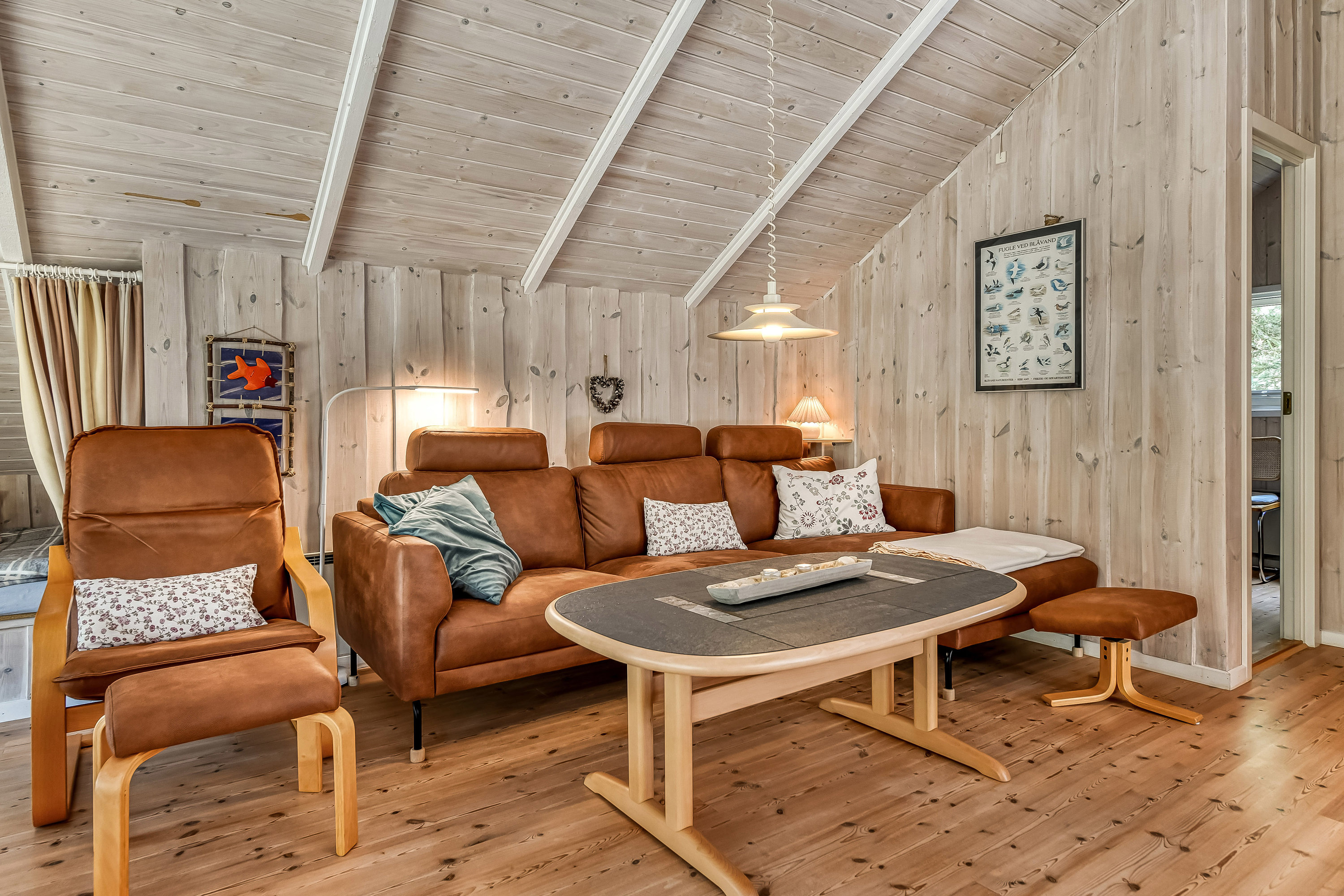 Fremhævet stue billede i fuldskærmstilstand. Billede af Grærup Havvej 32, Grærup, 6840 Oksbøl