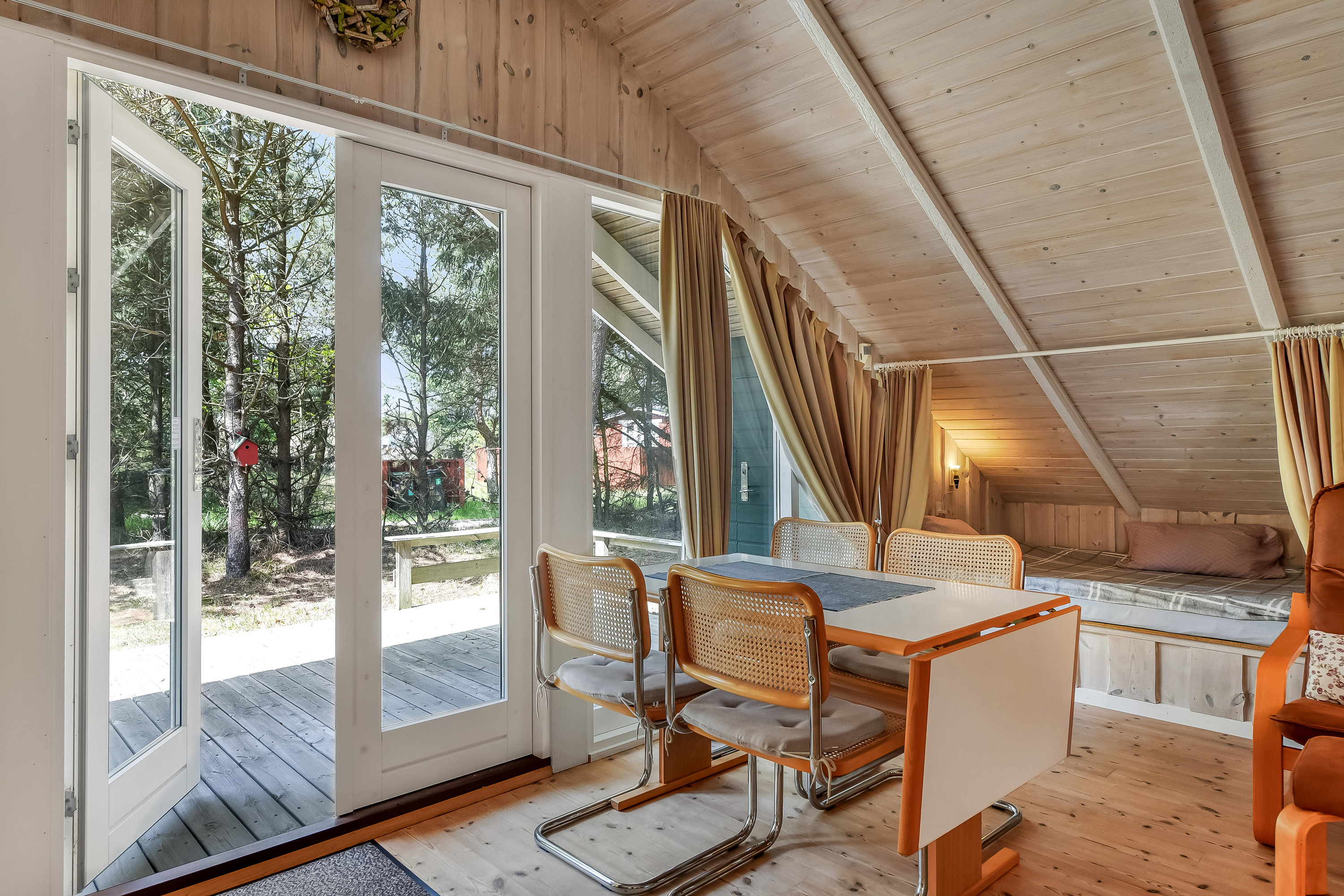 Fremhævet stue billede i fuldskærmstilstand. Billede af Grærup Havvej 32, Grærup, 6840 Oksbøl