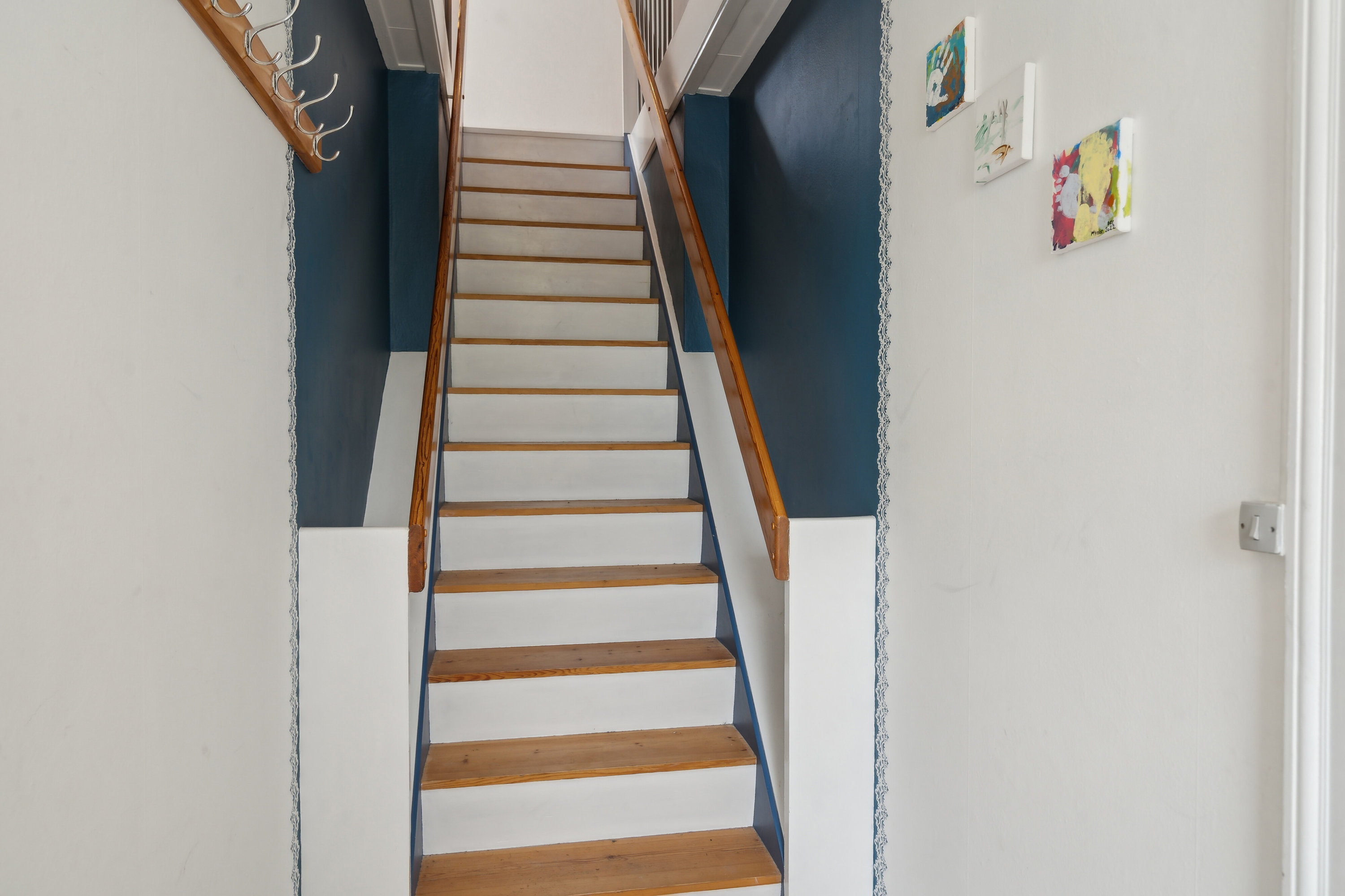 Fremhævet trappe billede i fuldskærmstilstand. Billede af Ringevej 50, Nr Nærå, 5450 Otterup