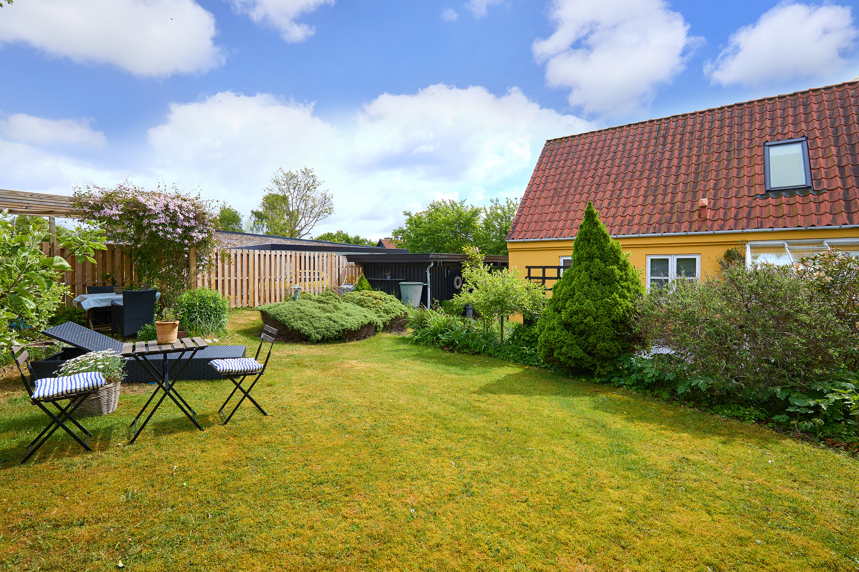 Fremhævet have billede i fuldskærmstilstand. Billede af Højdevej 25, 3250 Gilleleje