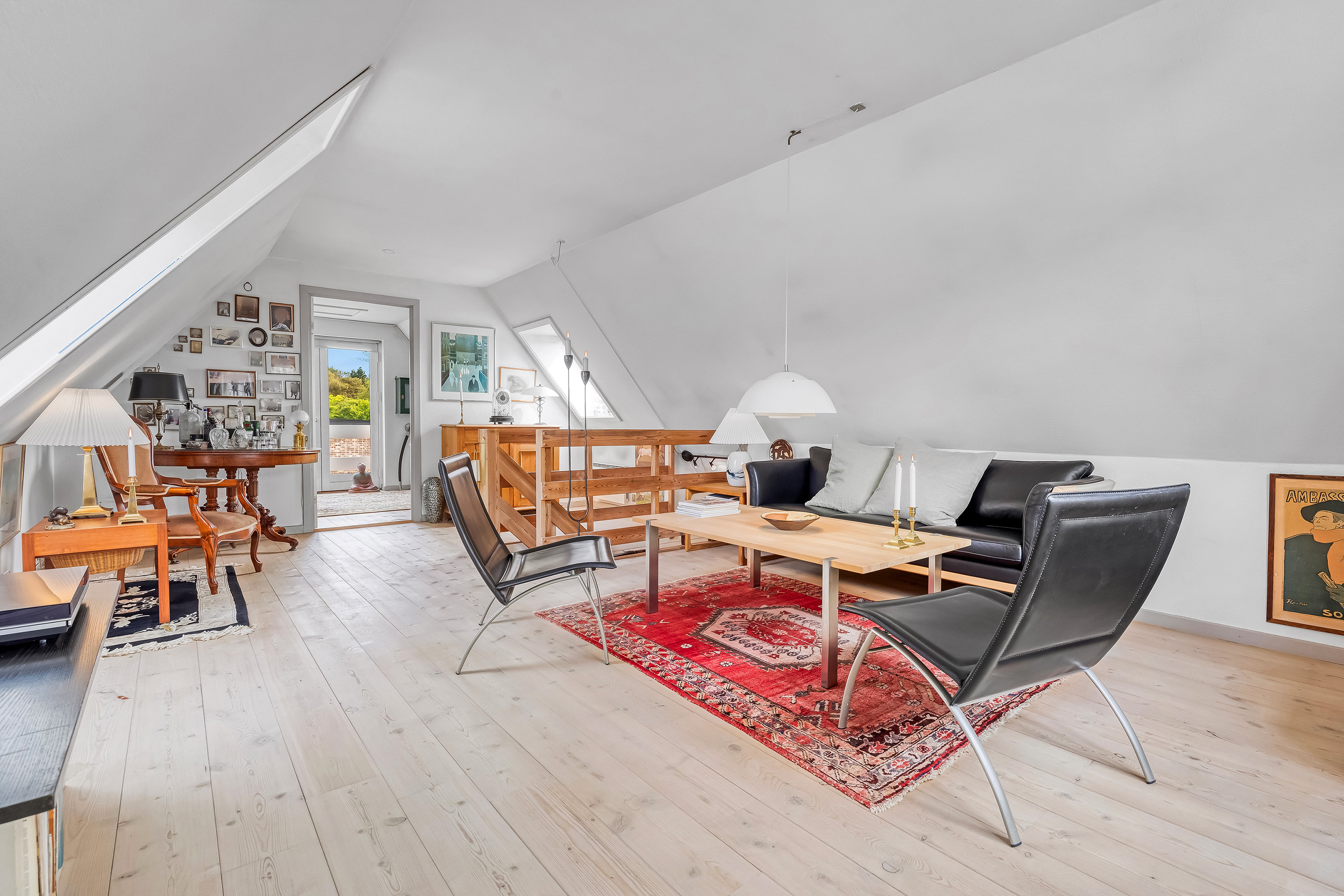 Fremhævet stue billede i fuldskærmstilstand. Billede af Højdevej 25, 3250 Gilleleje