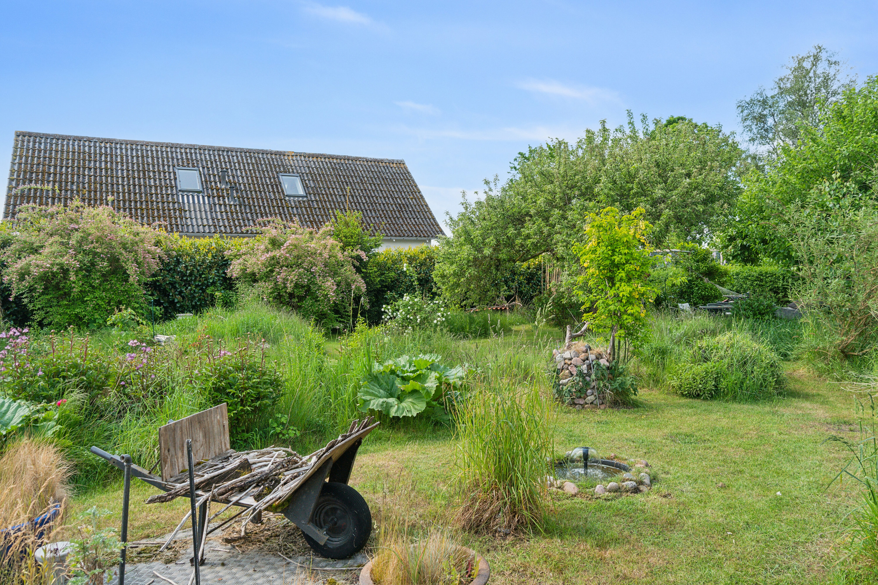 Fremhævet have billede i fuldskærmstilstand. Billede af Trønninge By 16, 4420 Regstrup