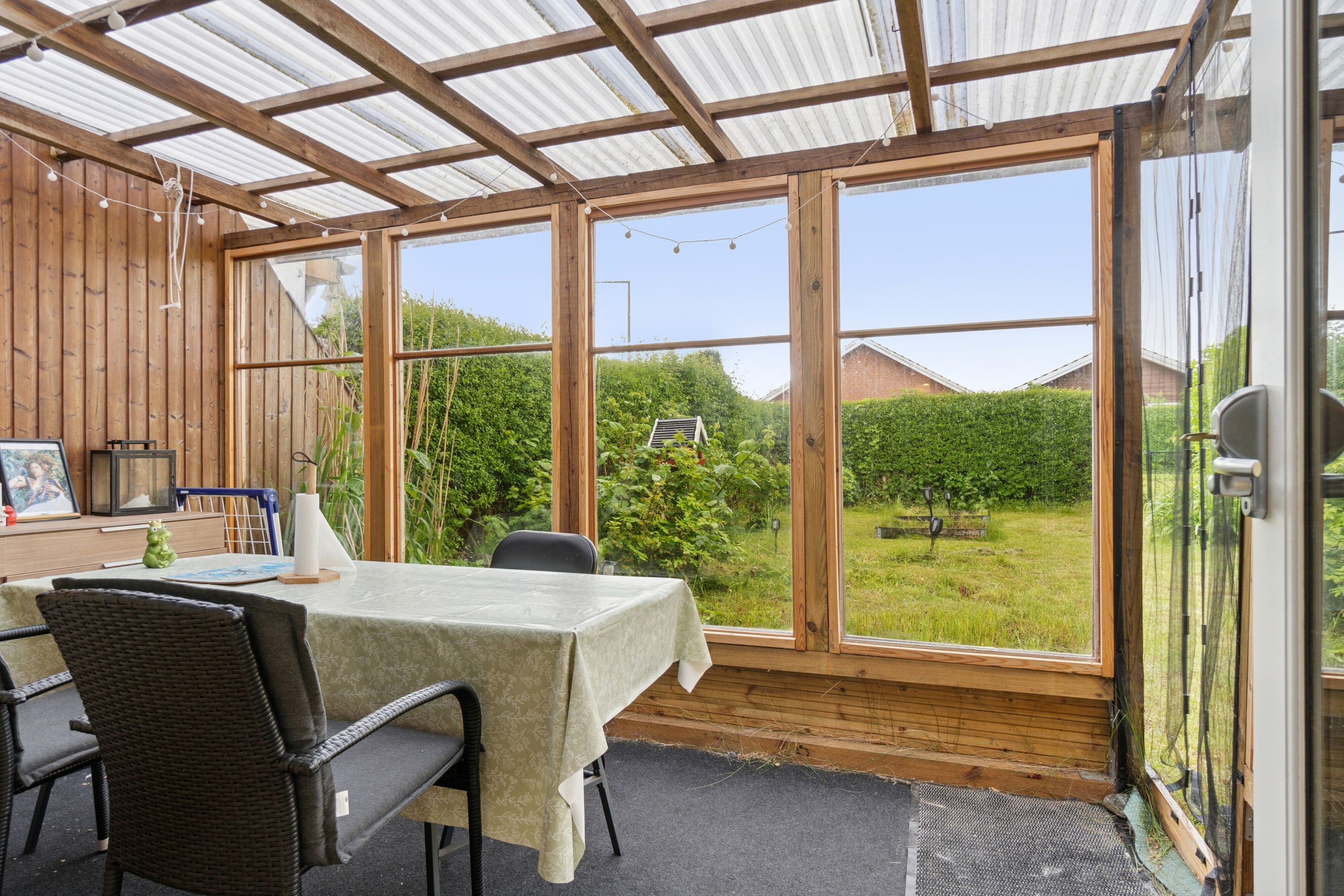 Fremhævet udestue billede i fuldskærmstilstand. Billede af Lærkevej 3, 4261 Dalmose