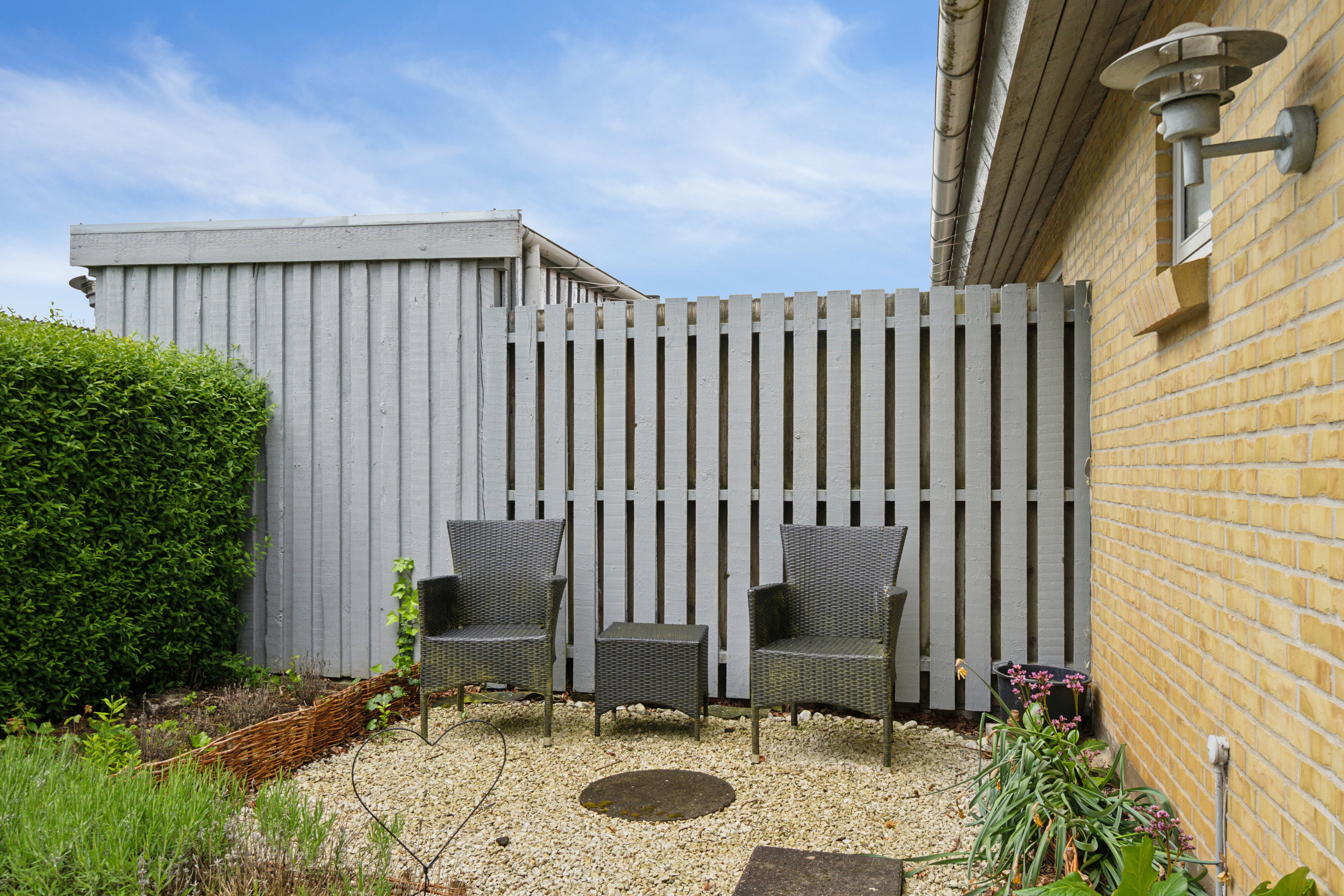 Fremhævet terrasse billede i fuldskærmstilstand. Billede af Lærkevej 3, 4261 Dalmose