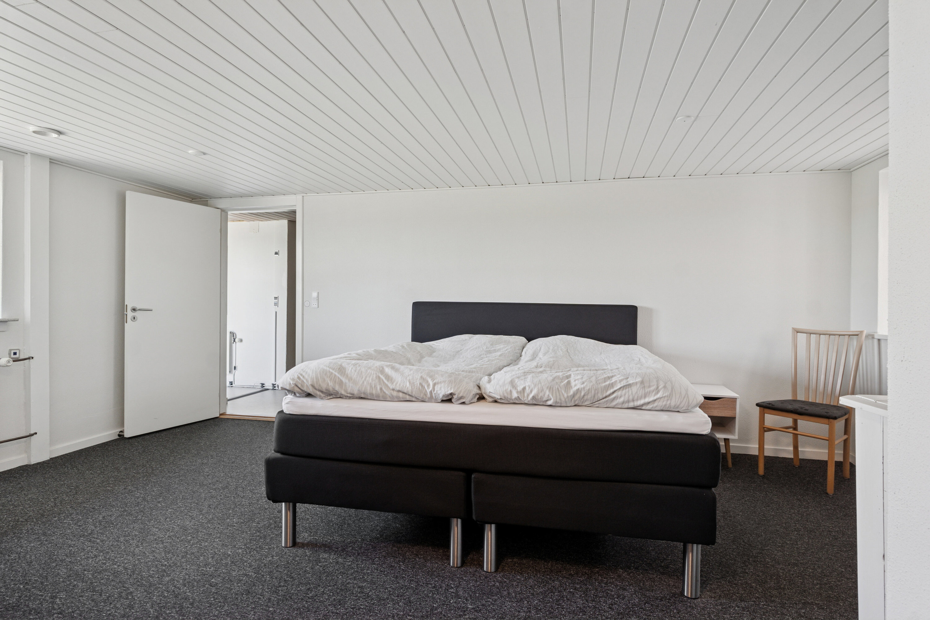 Fremhævet soveværelse billede i fuldskærmstilstand. Billede af Skårenvej 27, Vallensved, 4700 Næstved