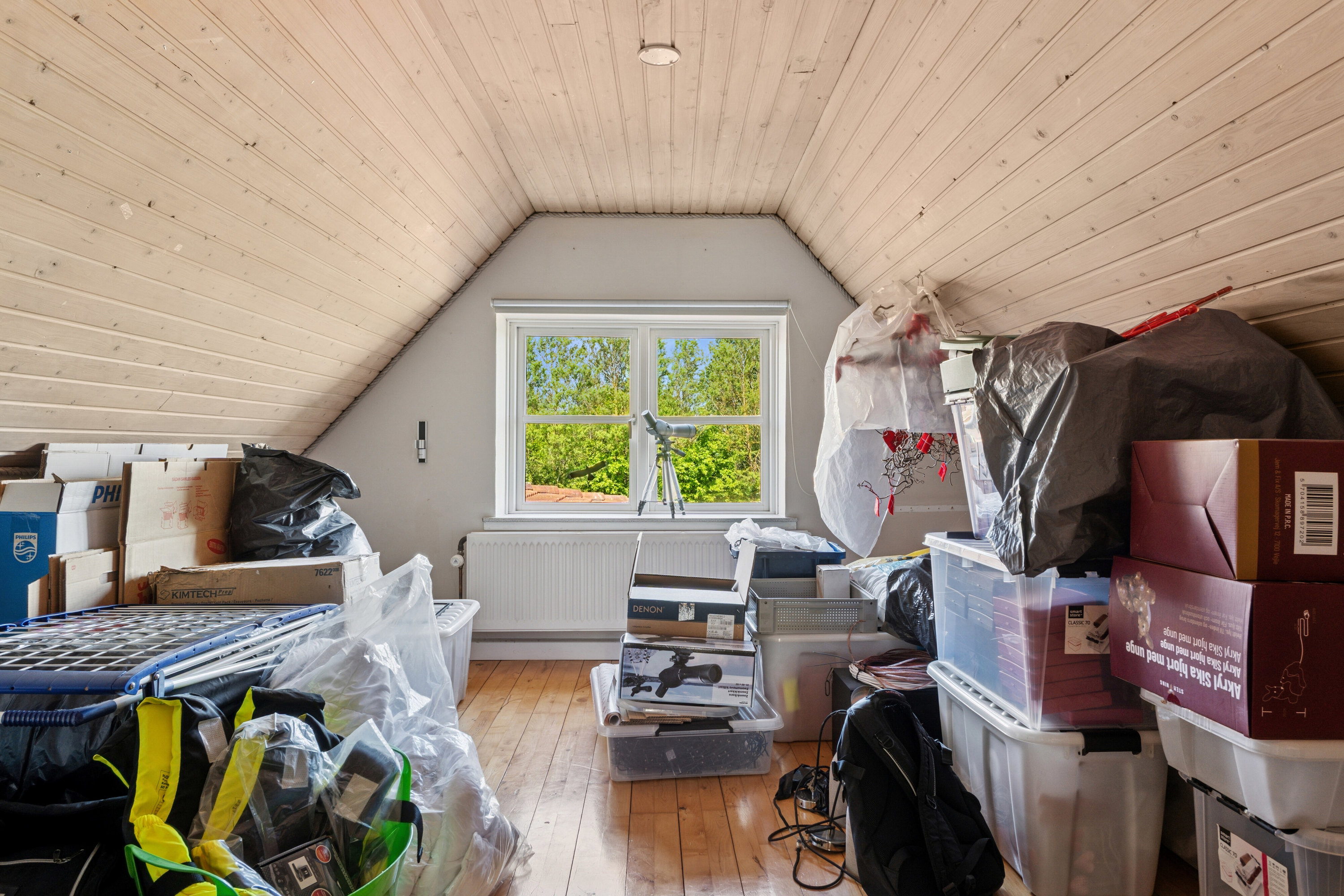 Fremhævet soveværelse billede i fuldskærmstilstand. Billede af Skårenvej 27, Vallensved, 4700 Næstved