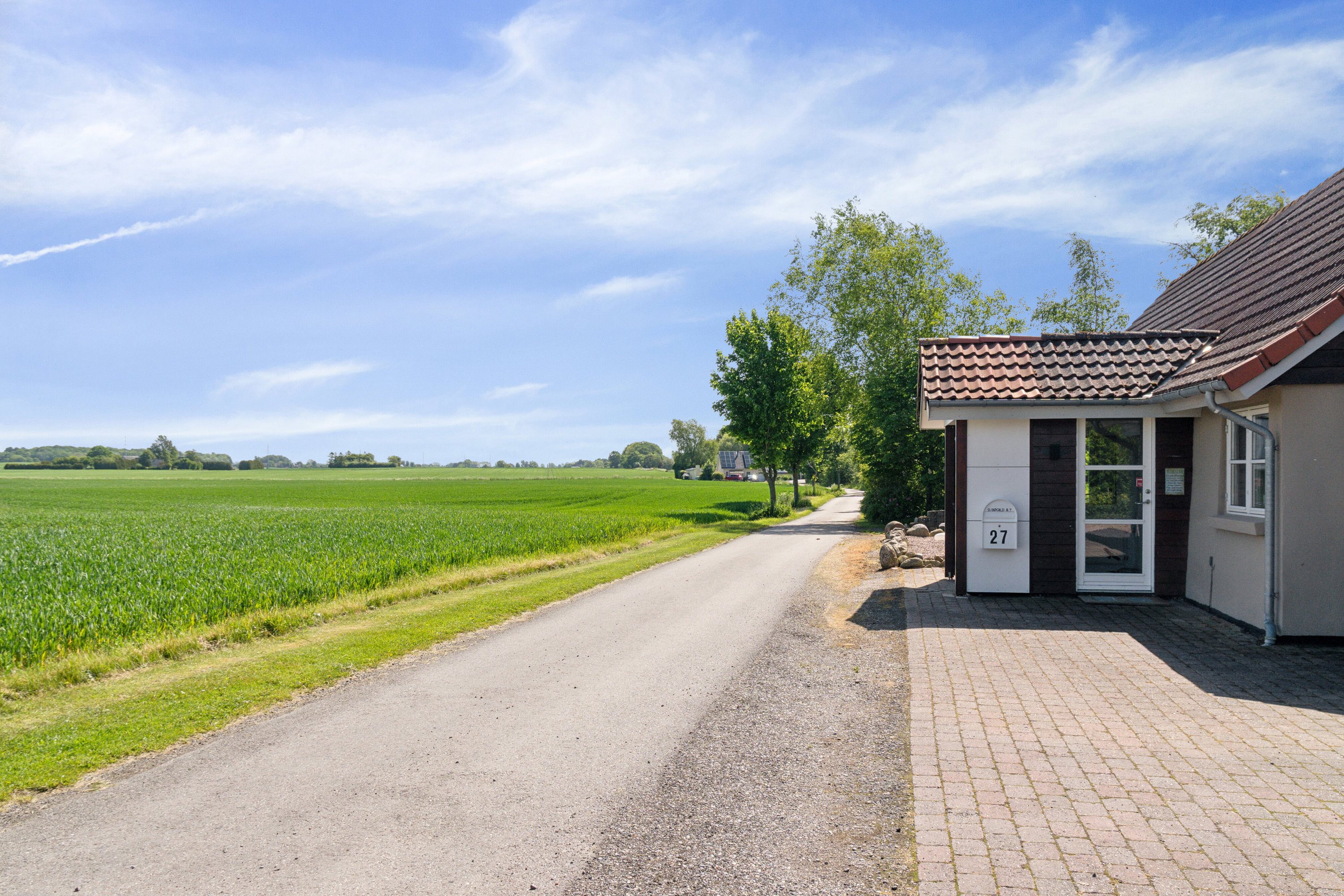 Fremhævet set fra haven billede i fuldskærmstilstand. Billede af Skårenvej 27, Vallensved, 4700 Næstved