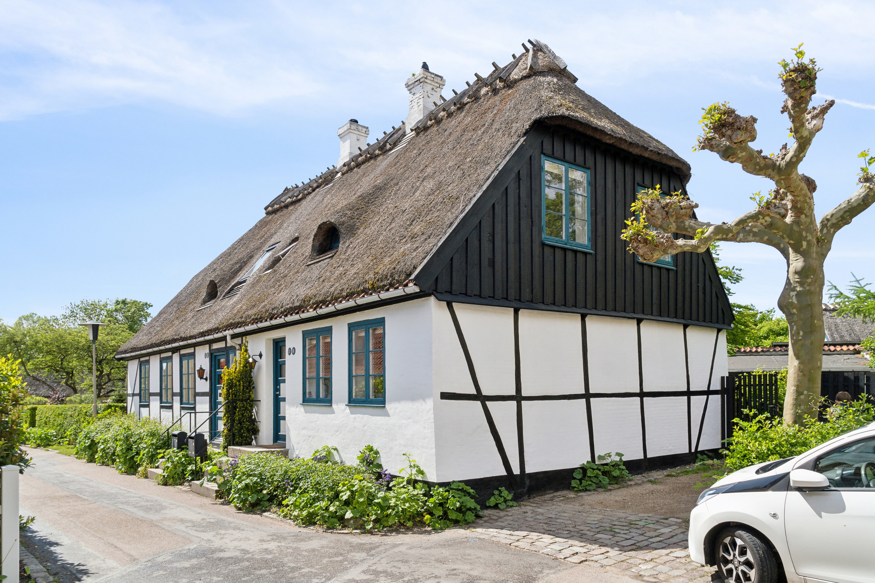 Miniaturebillede 1: set fra vejen. Billede af Asylgade 13B, 2800 Kongens Lyngby