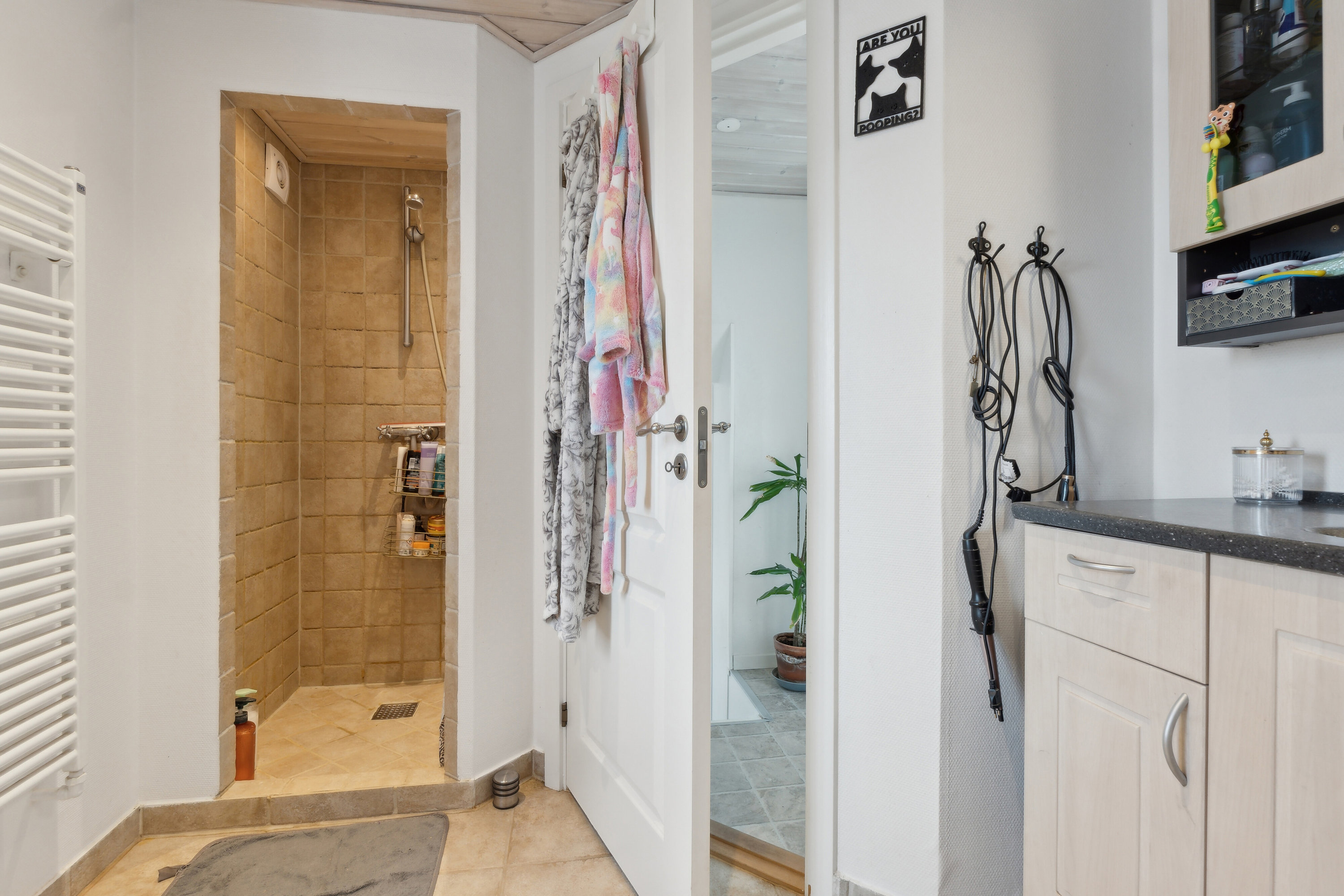 Fremhævet badeværelse billede i fuldskærmstilstand. Billede af Skagensvej 160, 9800 Hjørring