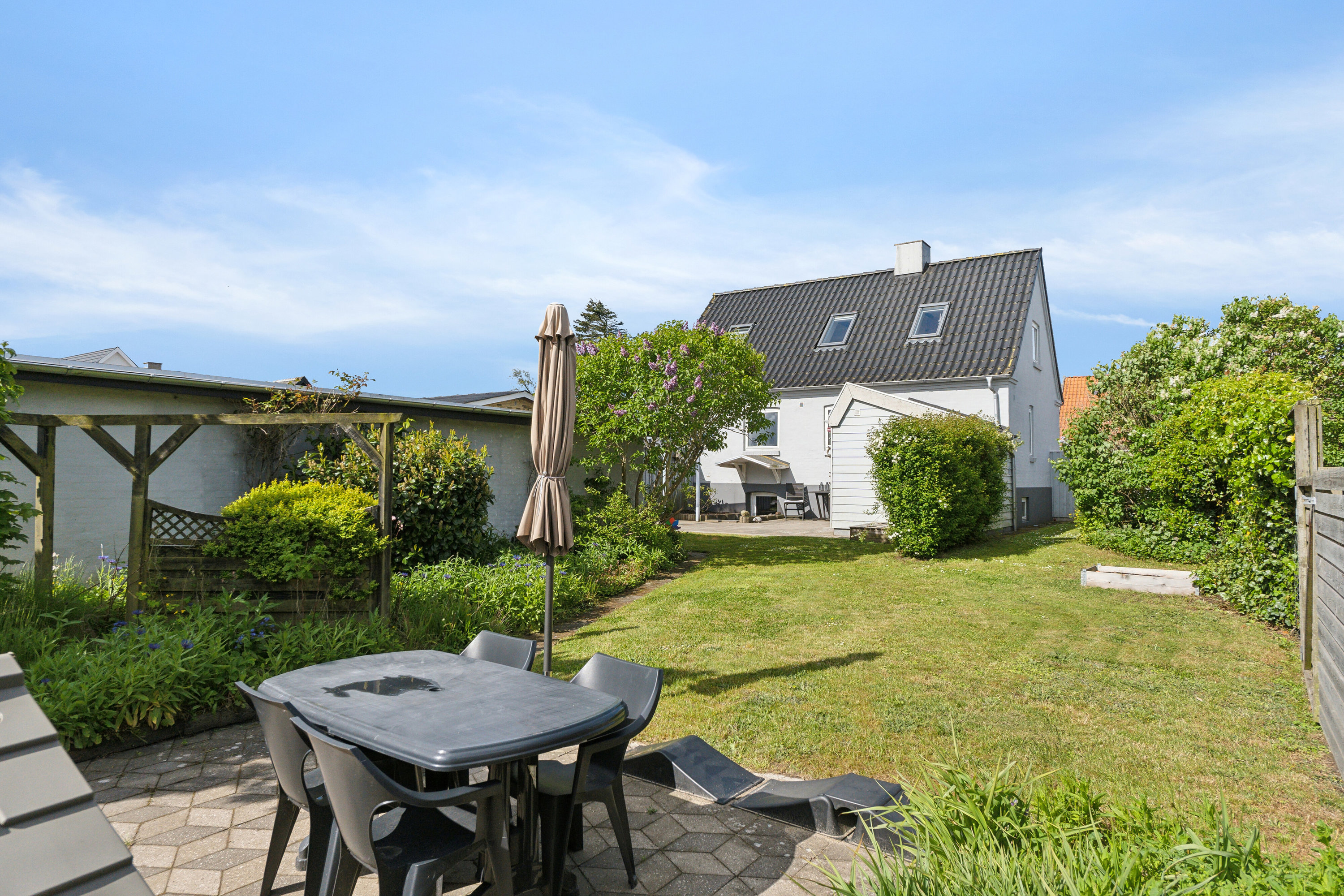 Miniaturebillede 1: terrasse. Billede af Skagensvej 160, 9800 Hjørring