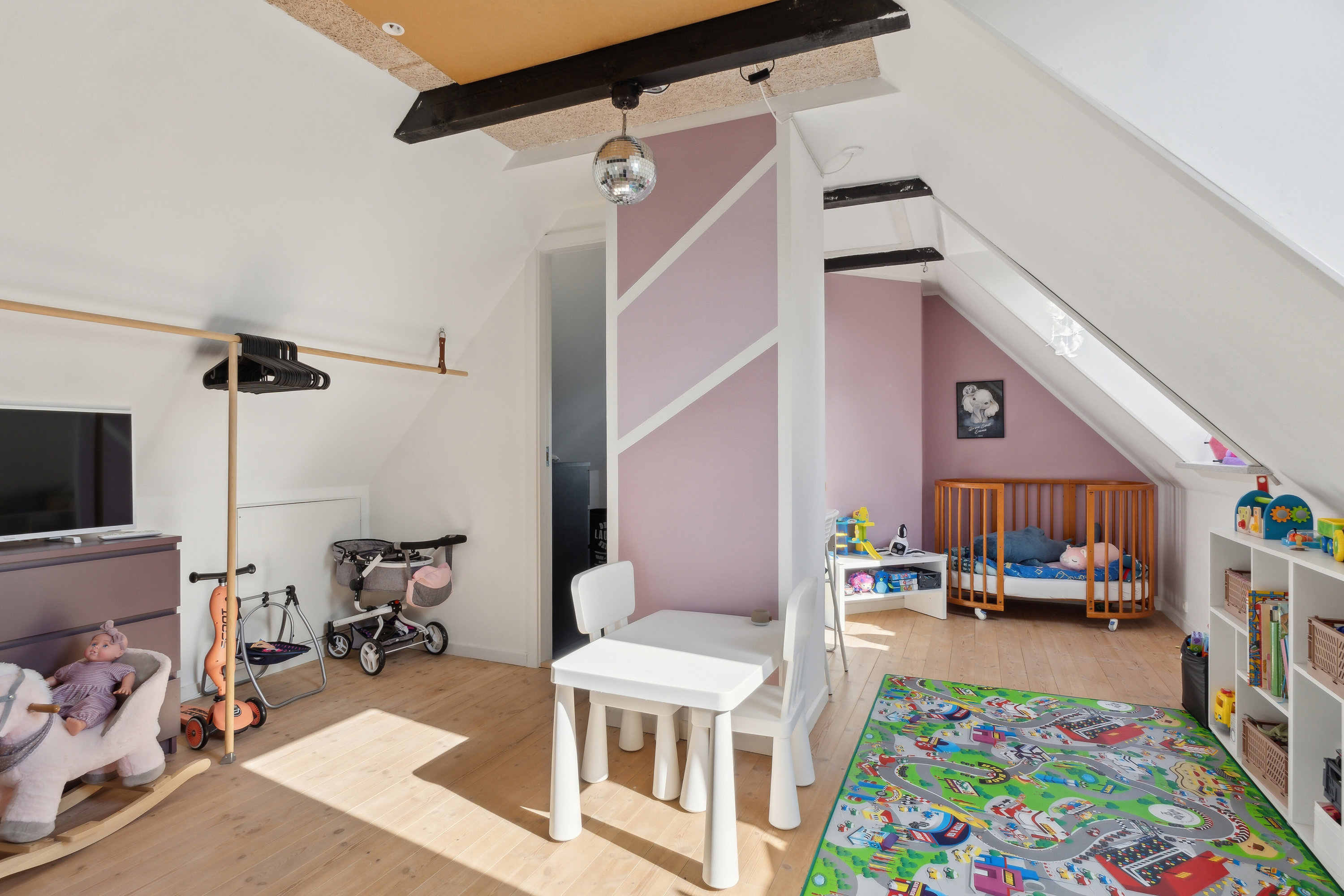 Fremhævet værelse billede i fuldskærmstilstand. Billede af Skagensvej 160, 9800 Hjørring