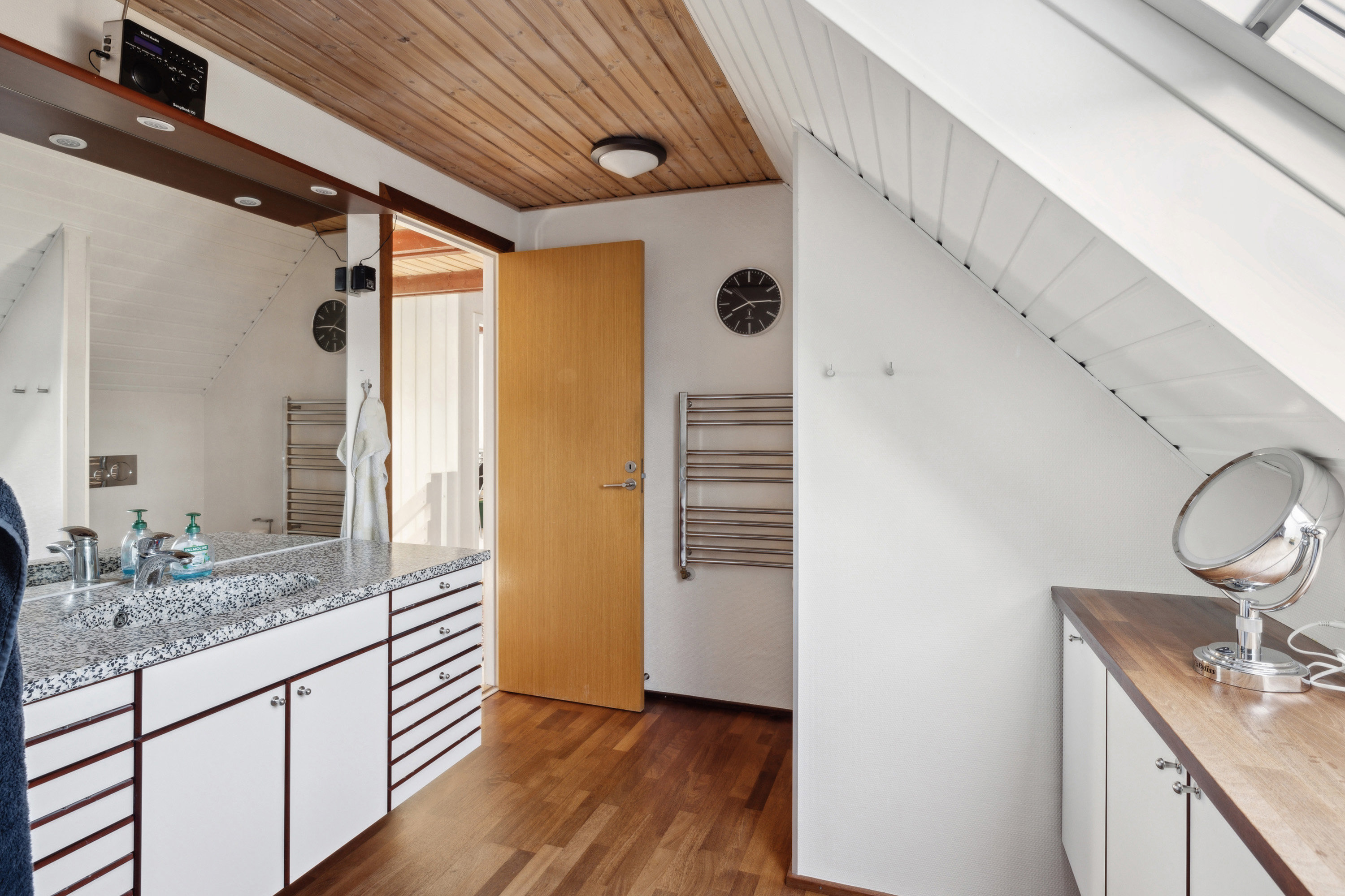 Fremhævet køkken billede i fuldskærmstilstand. Billede af Risvænget 10, Frederiks, 7470 Karup J