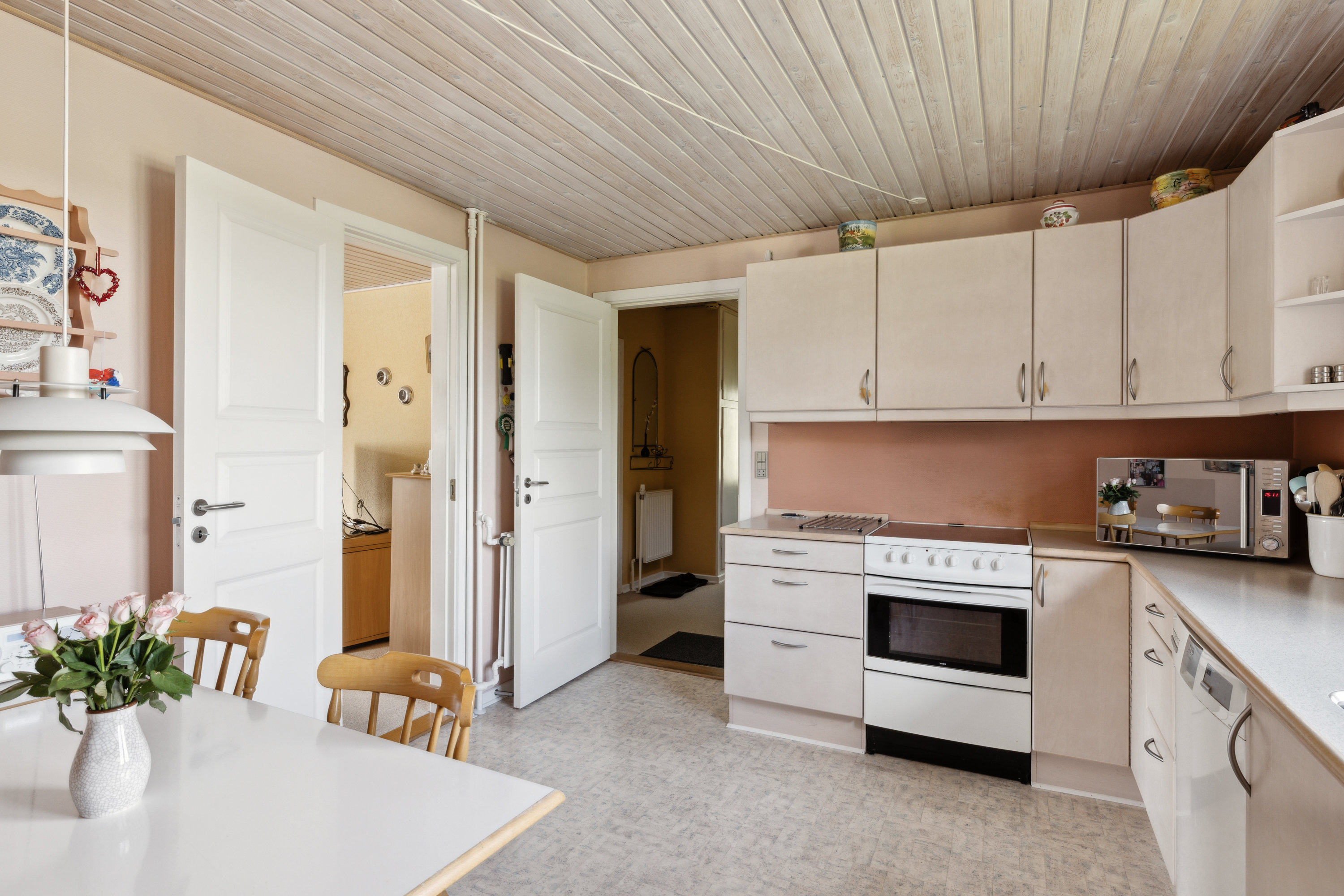 Fremhævet køkken billede i fuldskærmstilstand. Billede af Tjele Møllevej 9, Vammen, 8830 Tjele