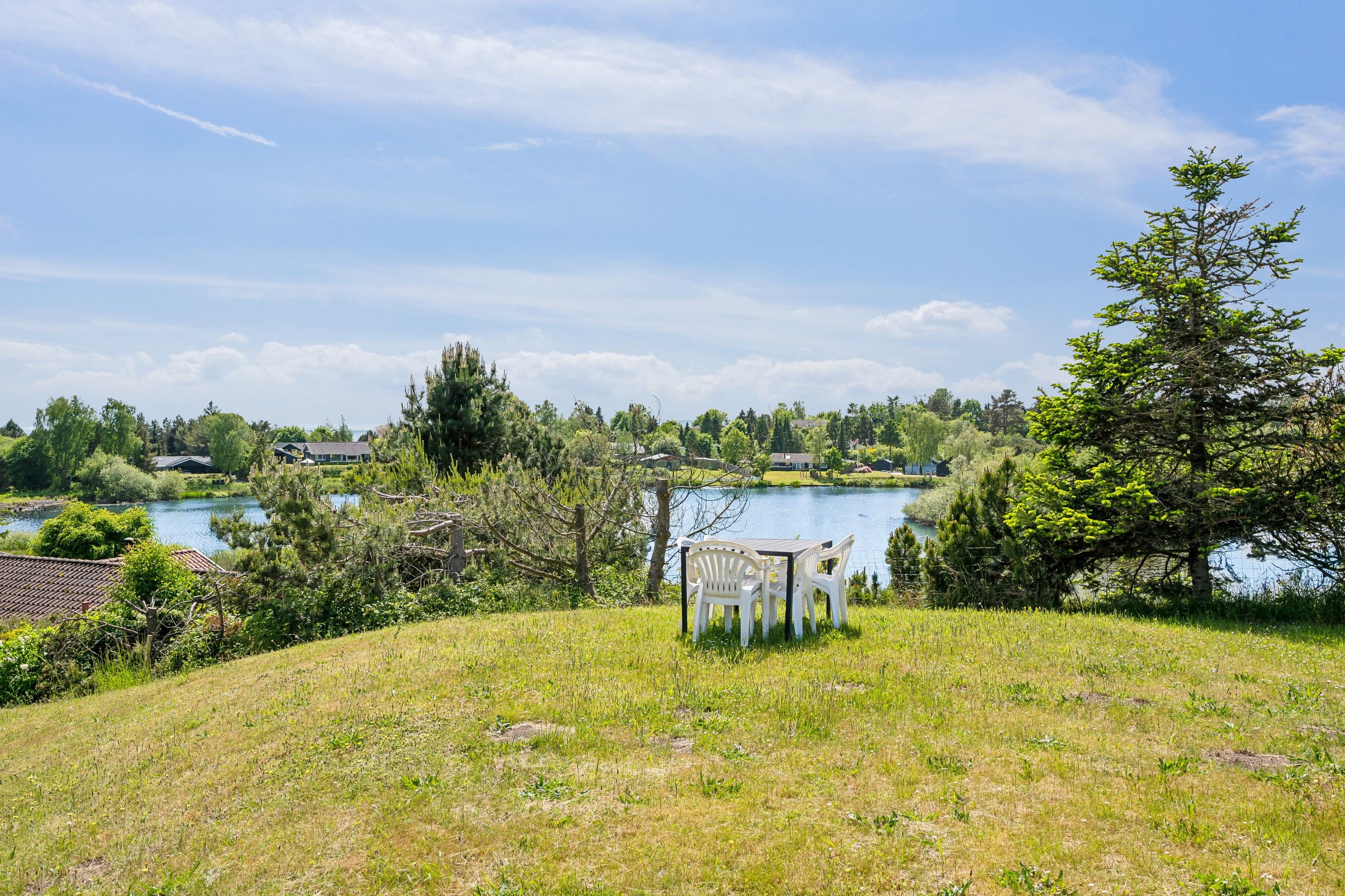 Fremhævet ejendom 1 billede i fuldskærmstilstand. Billede af Lundshøjvej 29, Handrup Strand, 8400 Ebeltoft
