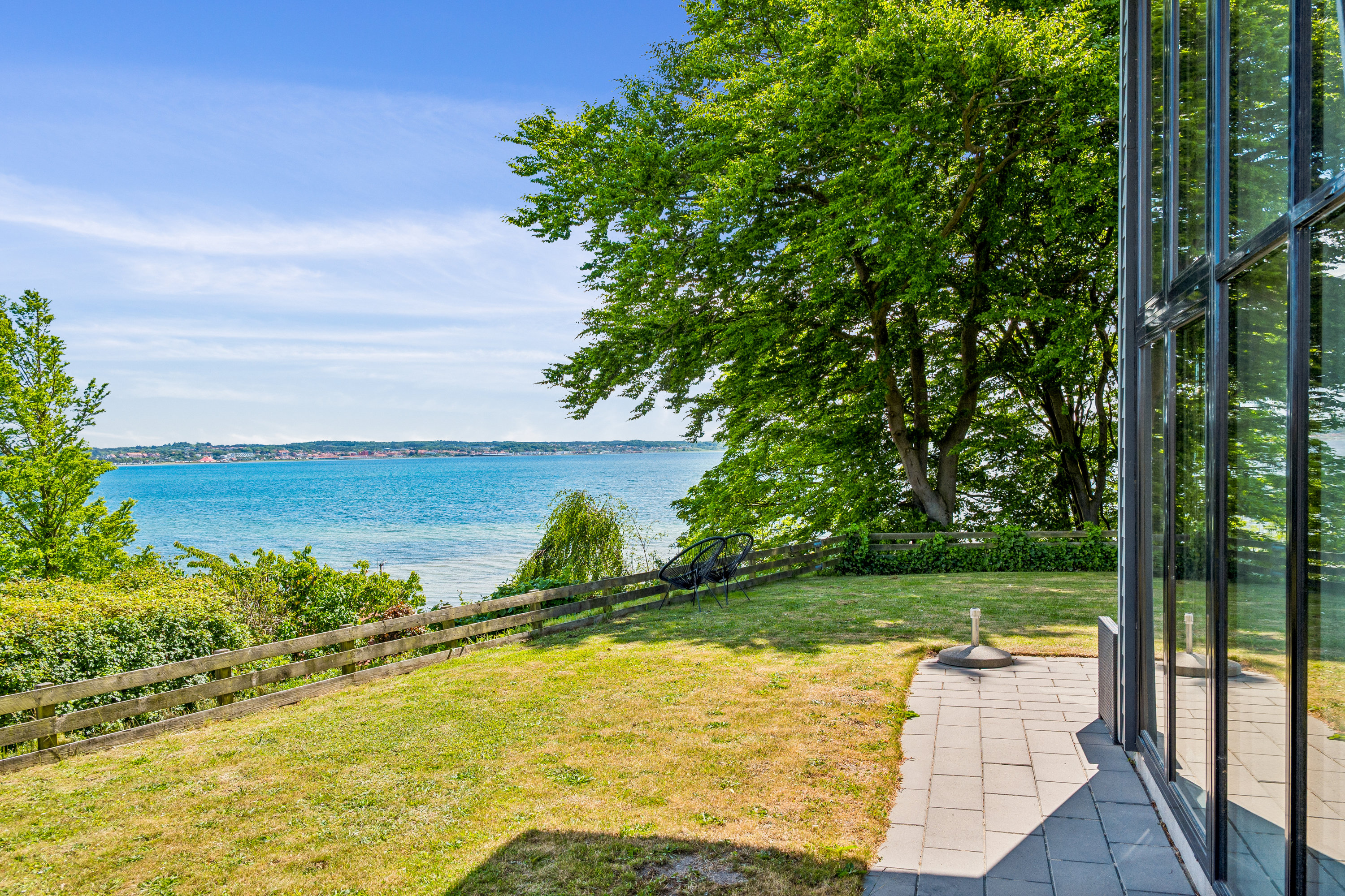 Fremhævet have billede i fuldskærmstilstand. Billede af Makrelvej 9, Egsmark Strand, 8400 Ebeltoft