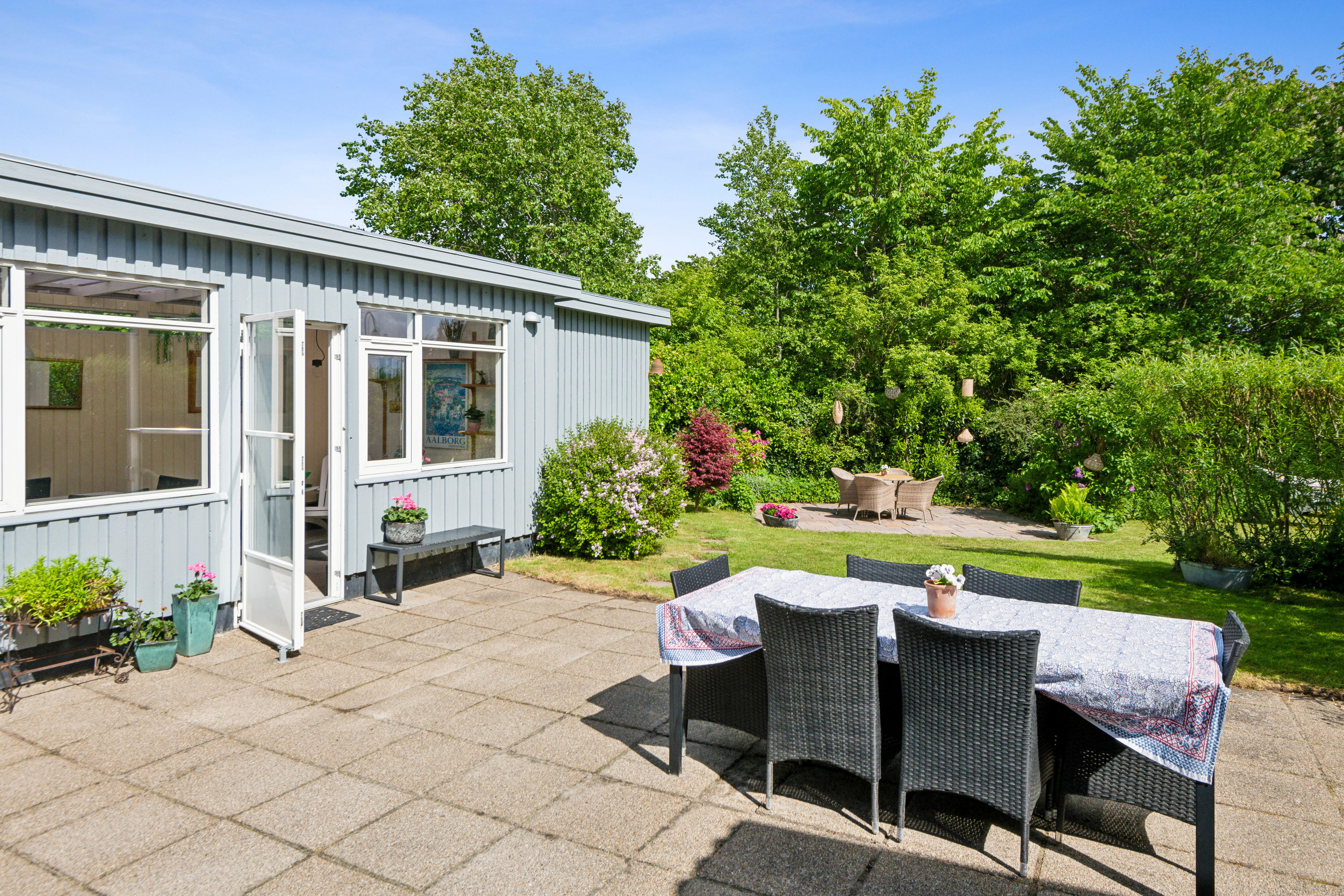 Fremhævet terrasse billede i fuldskærmstilstand. Billede af Gudumvej 90, Vaarst , 9260 Gistrup