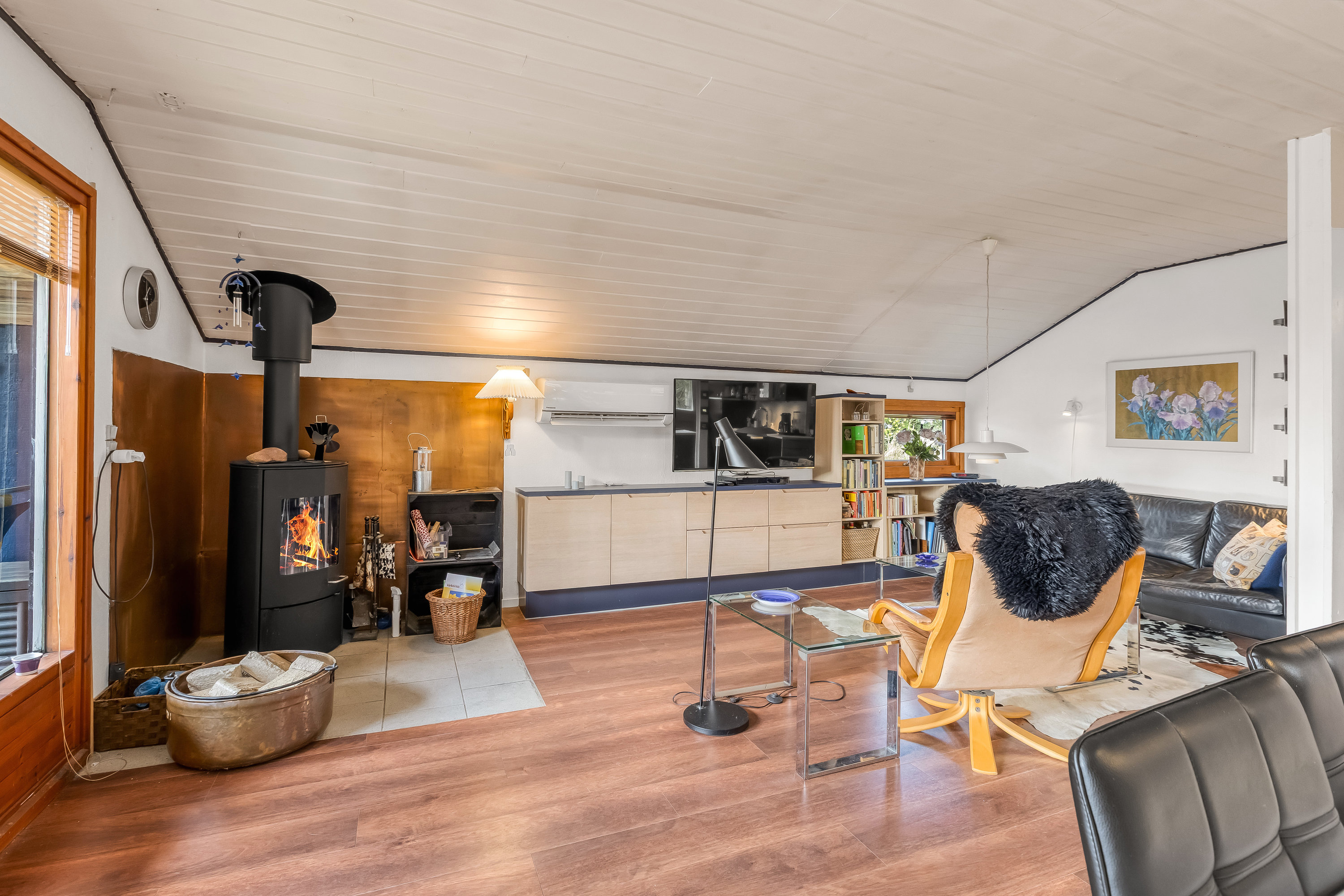 Fremhævet stue billede i fuldskærmstilstand. Billede af Hedemarken 37, 6720 Fanø