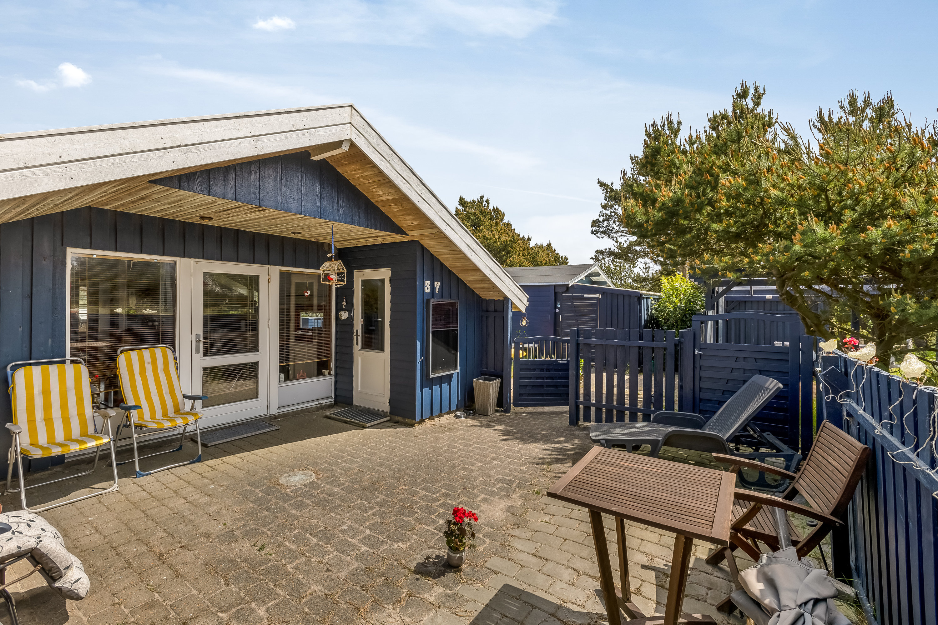 Fremhævet udendørs billede i fuldskærmstilstand. Billede af Hedemarken 37, 6720 Fanø