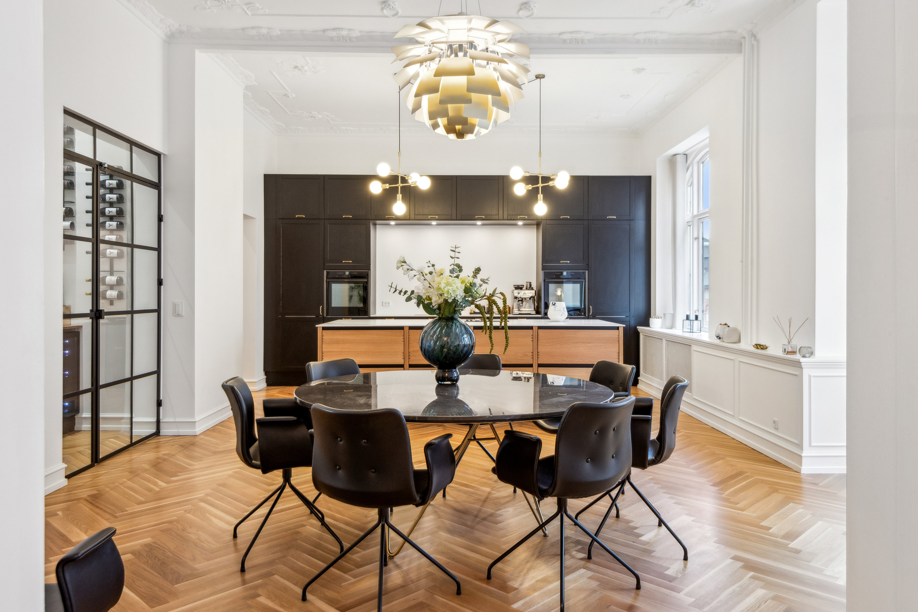 Fremhævet stue billede i fuldskærmstilstand. Billede af Østerbro 14, 1. tv., 9000 Aalborg