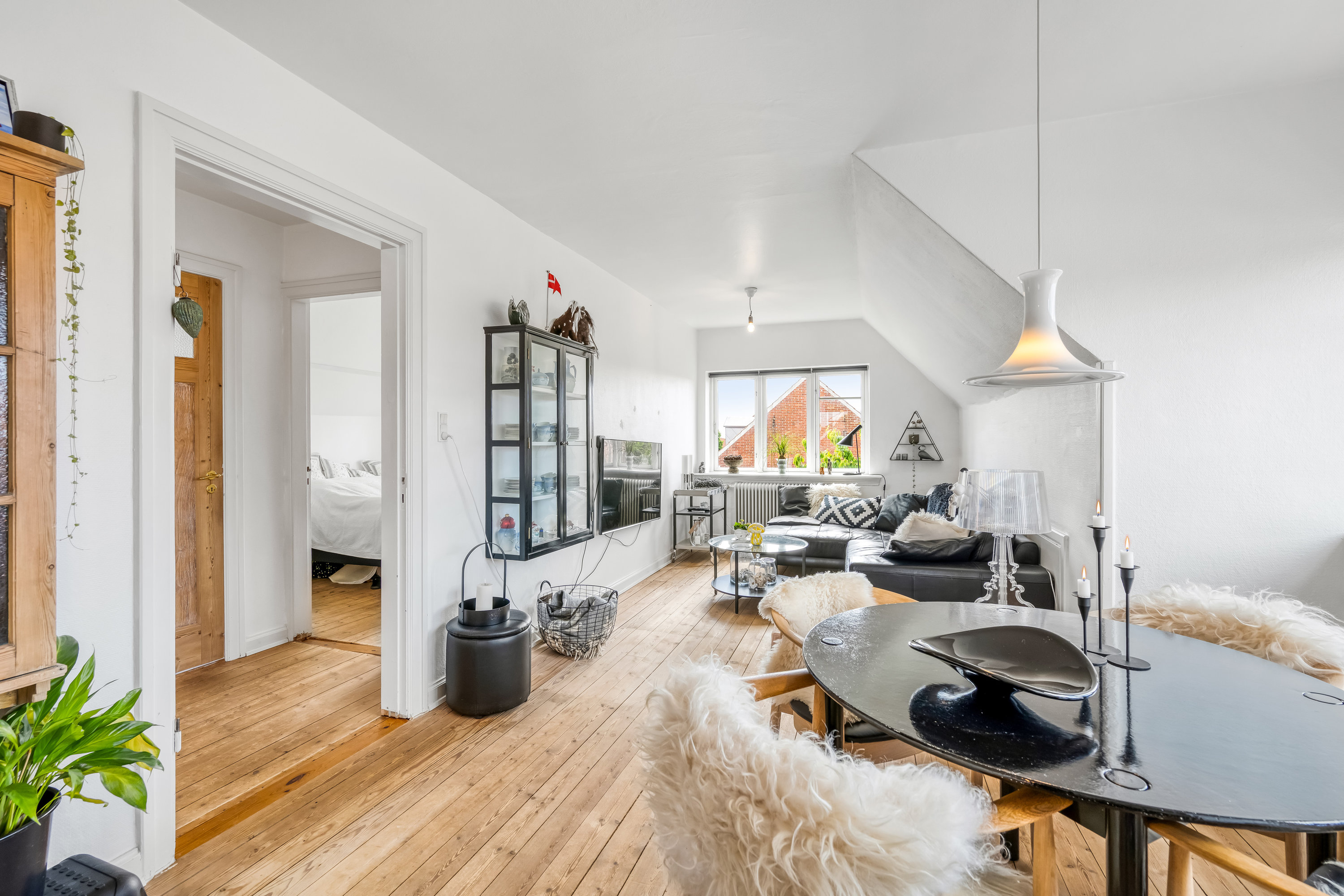 Fremhævet stue billede i fuldskærmstilstand. Billede af Reberbanen 14, 6950 Ringkøbing