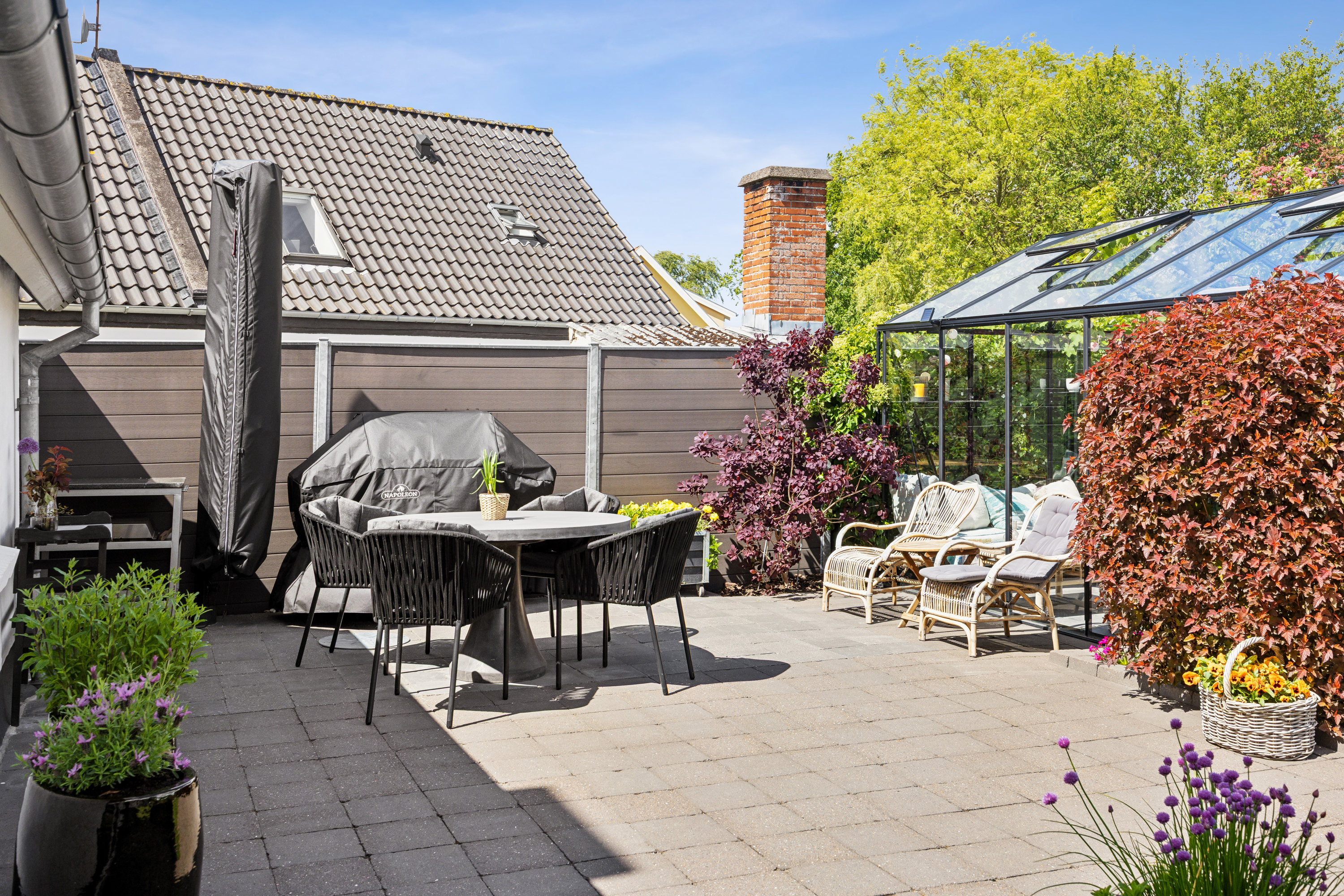 Fremhævet terrasse billede i fuldskærmstilstand. Billede af Kirkevej 22, 9440 Aabybro