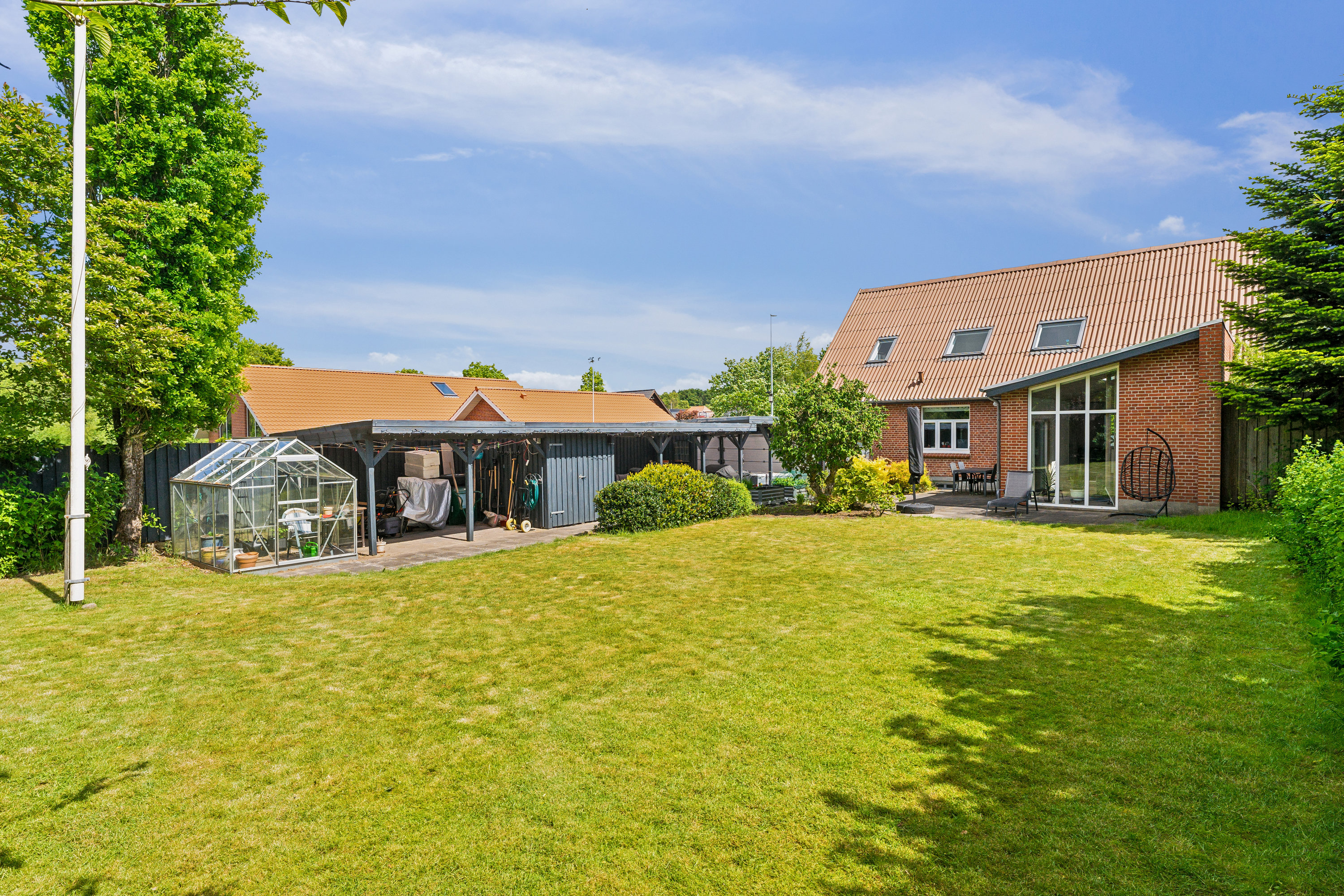 Fremhævet have billede i fuldskærmstilstand. Billede af Søndergade 38, 8840 Rødkærsbro