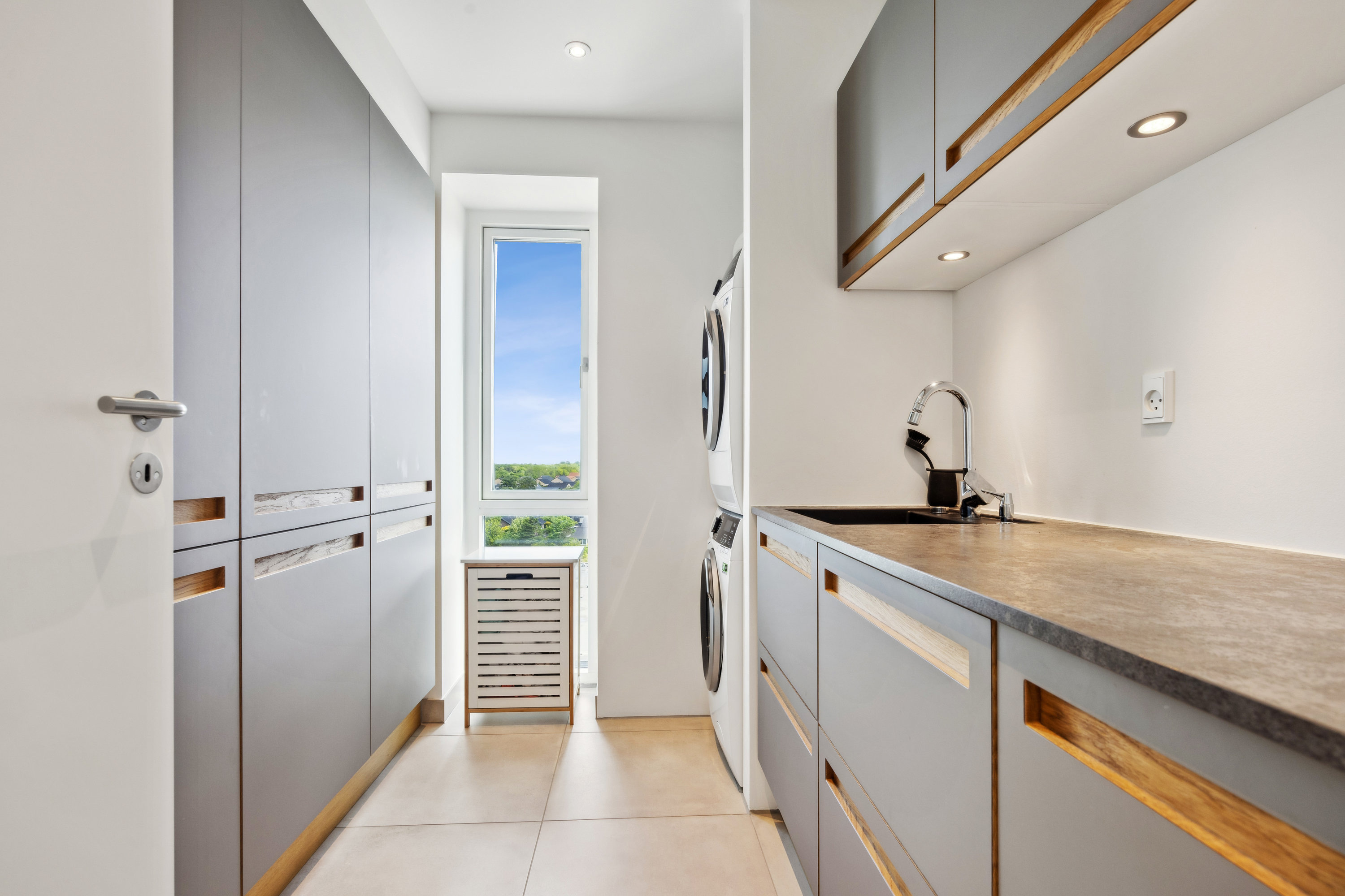 Fremhævet køkken billede i fuldskærmstilstand. Billede af Aabybro Centret 7, 6. 1., 9440 Aabybro