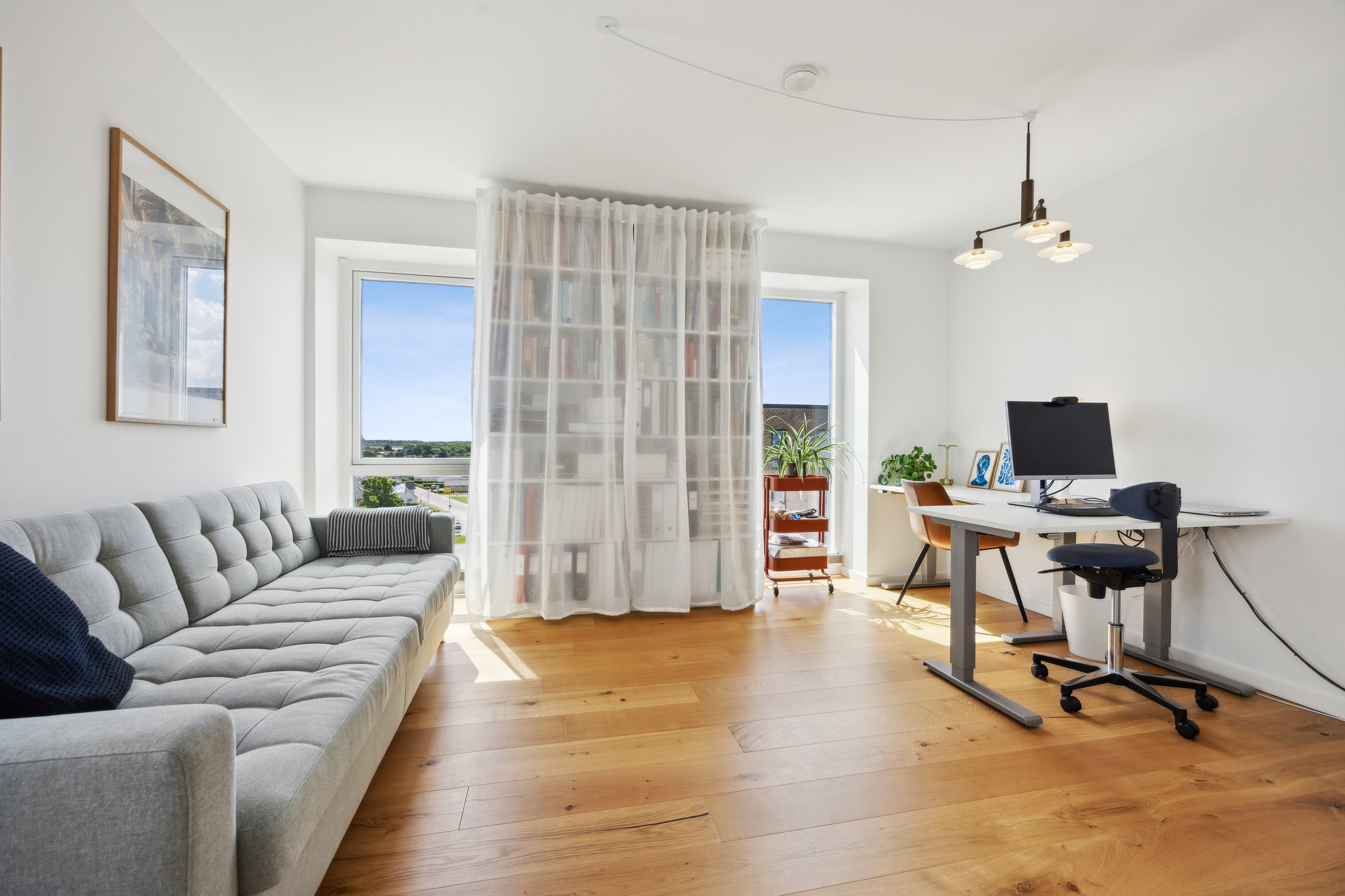 Fremhævet stue billede i fuldskærmstilstand. Billede af Aabybro Centret 7, 6. 1., 9440 Aabybro